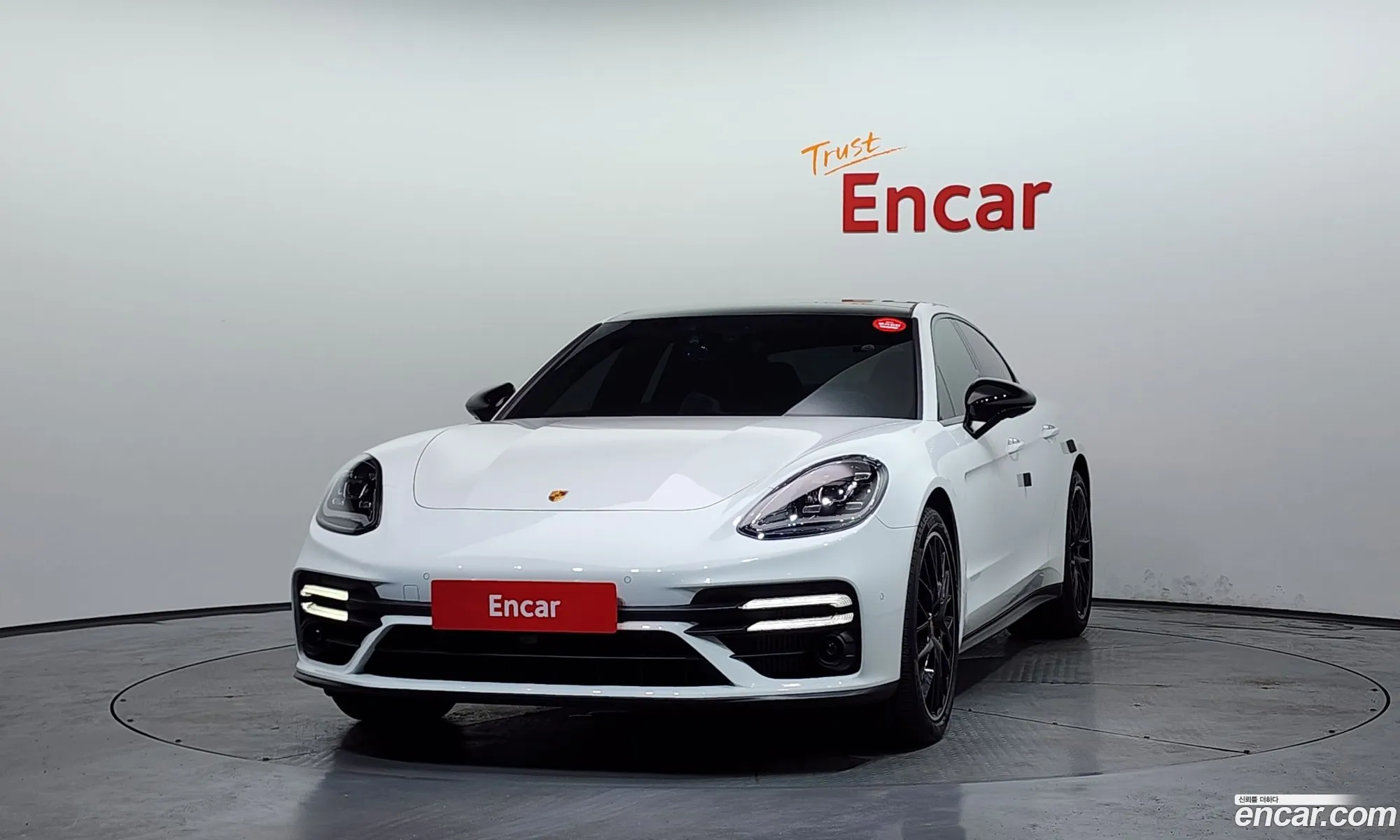 Porsche Panamera 2023 — 11