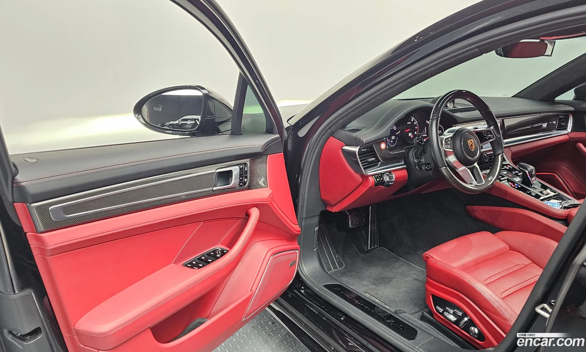 Porsche Panamera 2020 WP0AG2970LL146171 — 24