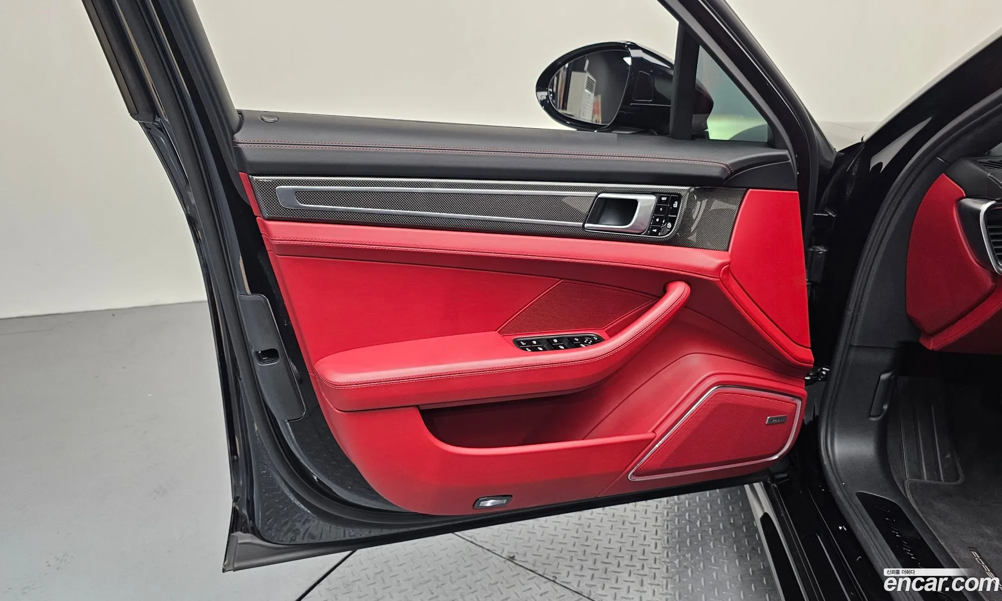 Porsche Panamera 2020 WP0AG2970LL146171 — 28