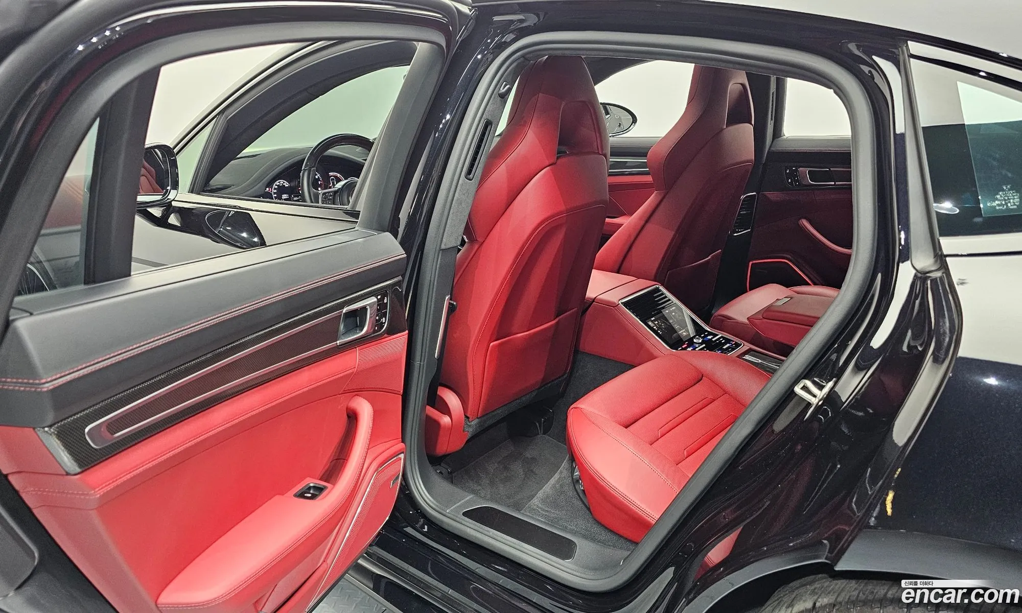 Porsche Panamera 2020 WP0AG2970LL146171 — 32