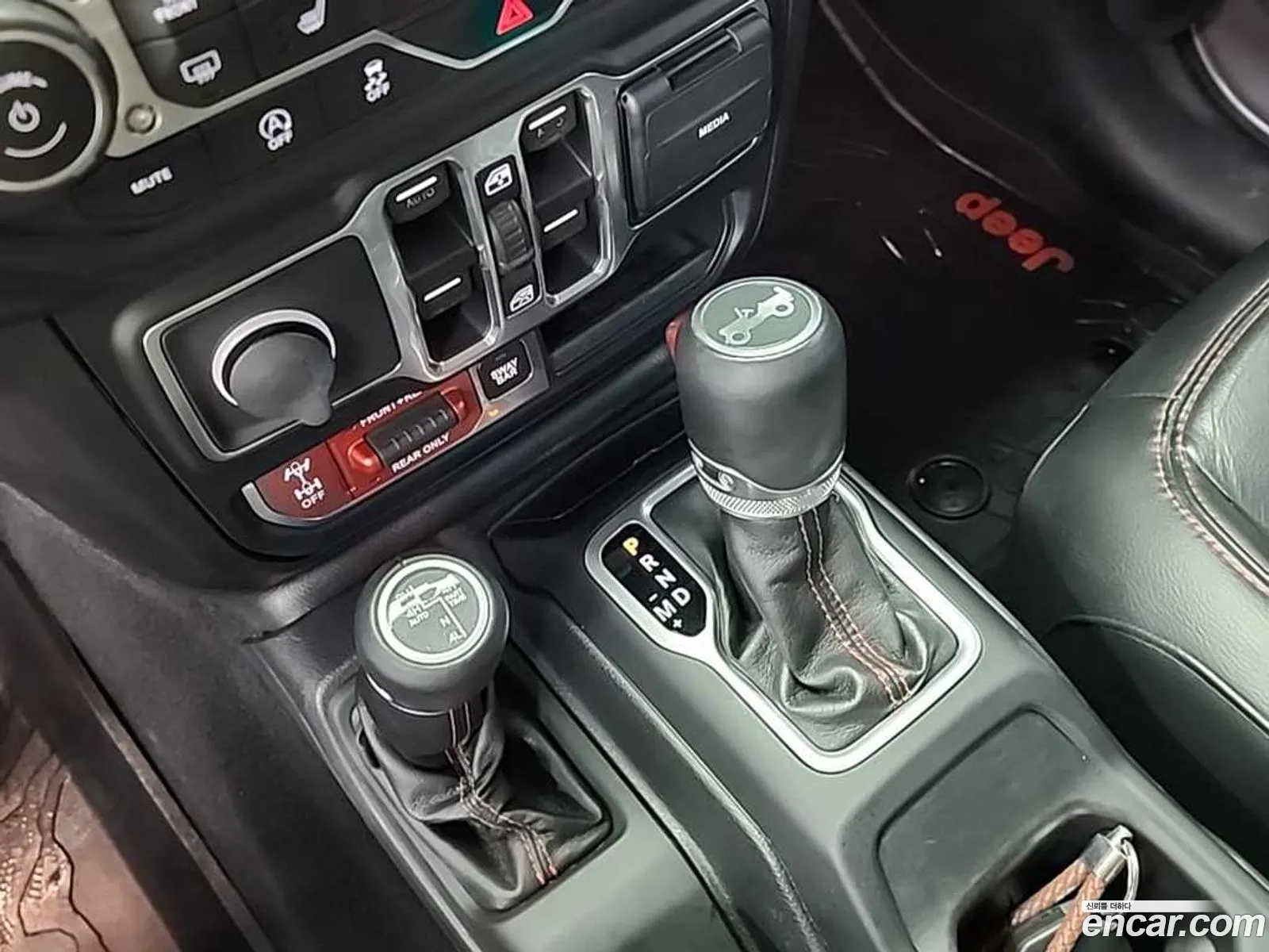 Jeep Wrangler 2018 — 8