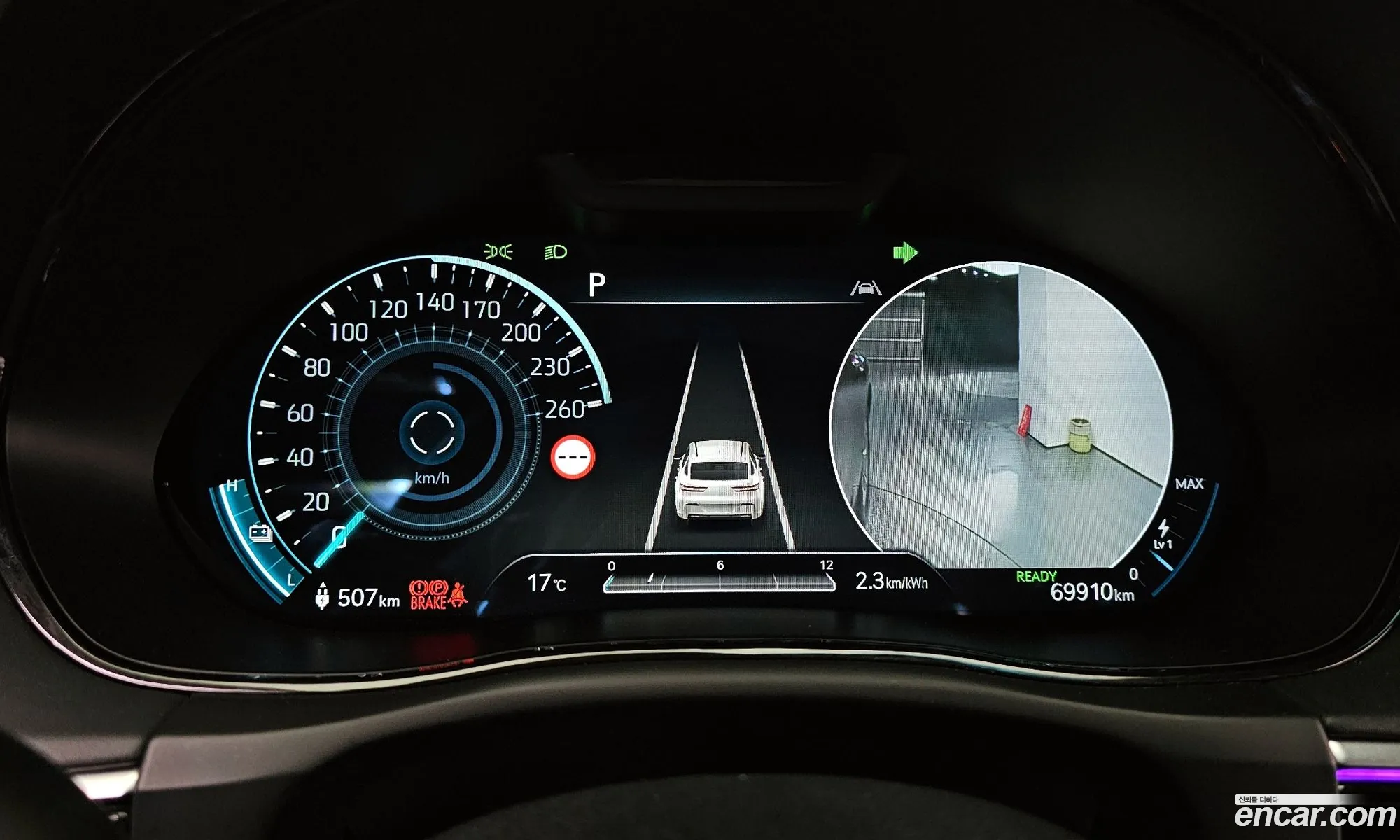 Genesis Electrified GV70 2022 — 13