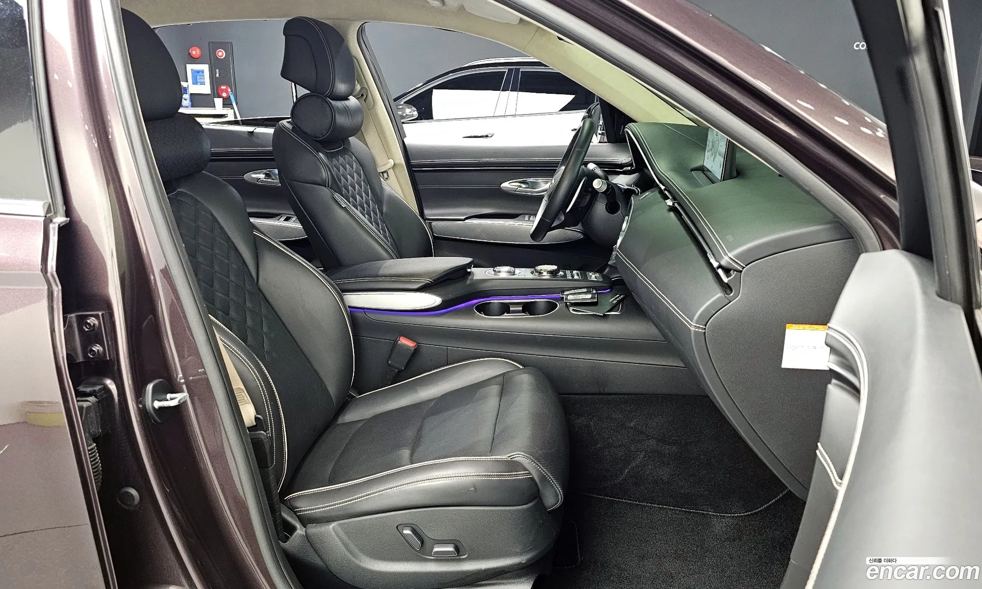 Genesis Electrified GV70 2022 — 12