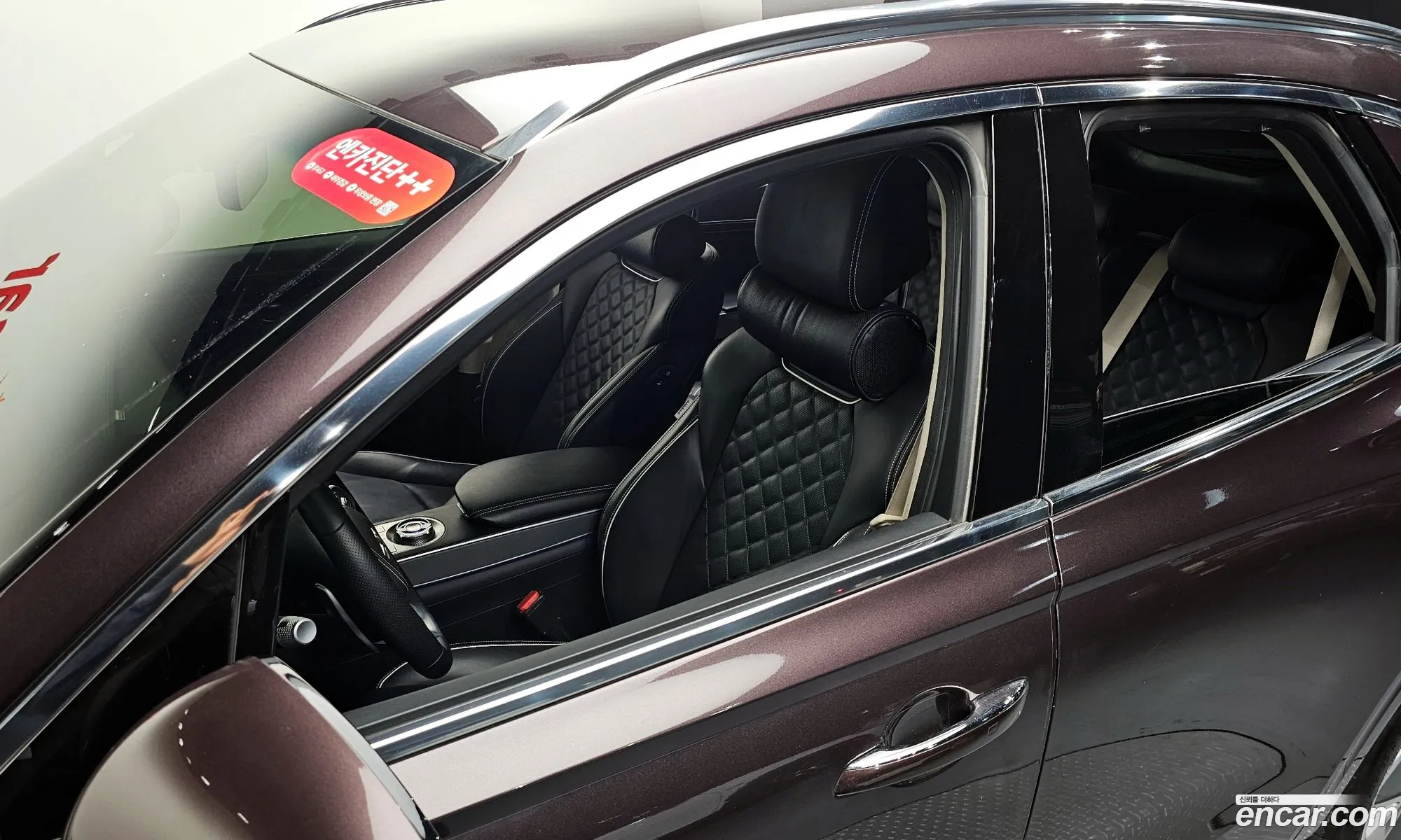 Genesis Electrified GV70 2022 — 9