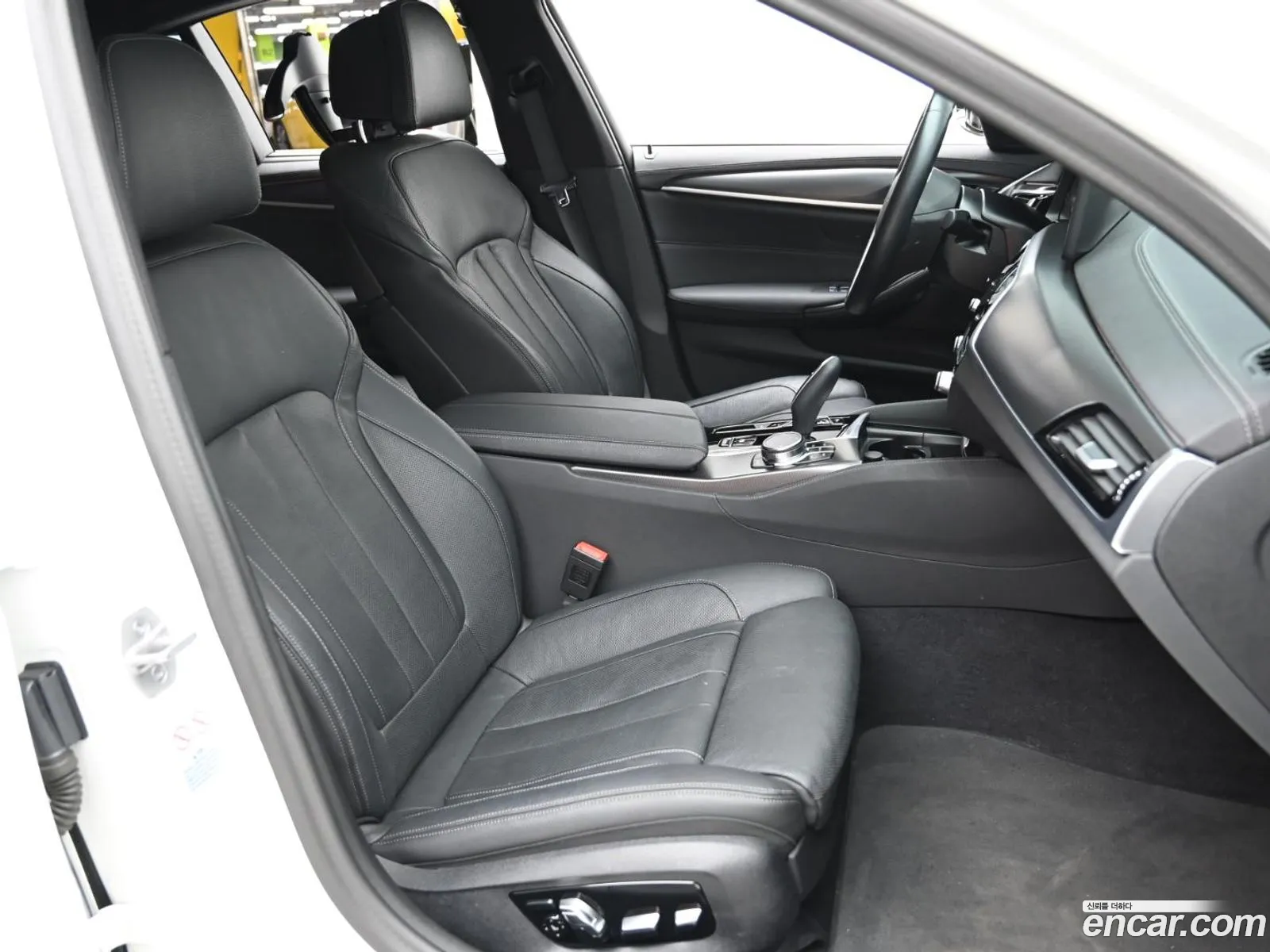 BMW 5 Series 2023 WBA11BH00PCN66621 — 16