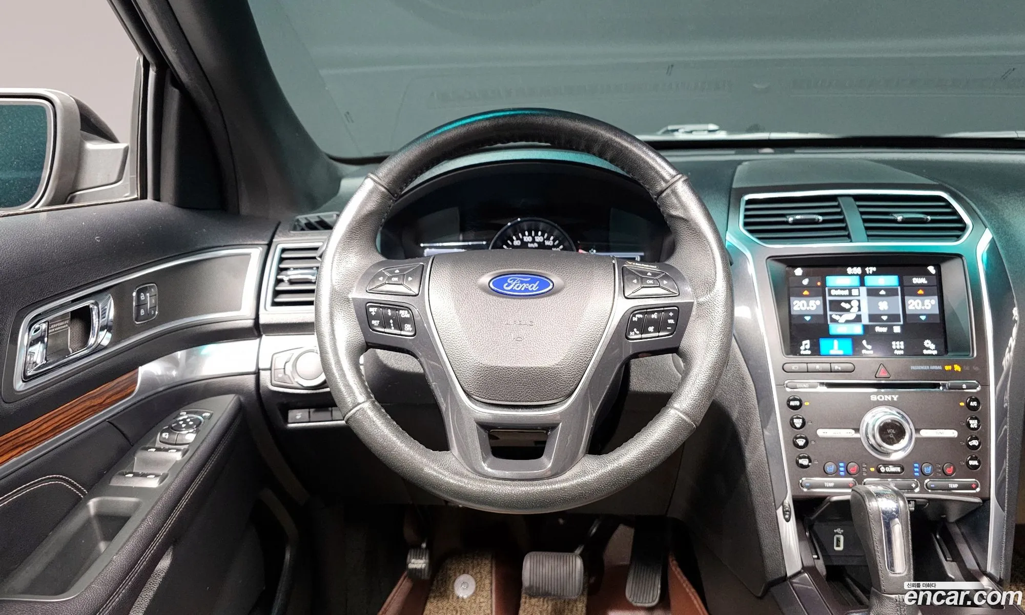 Ford Explorer 2016 1FM5K8FH2HGA30224 — 14