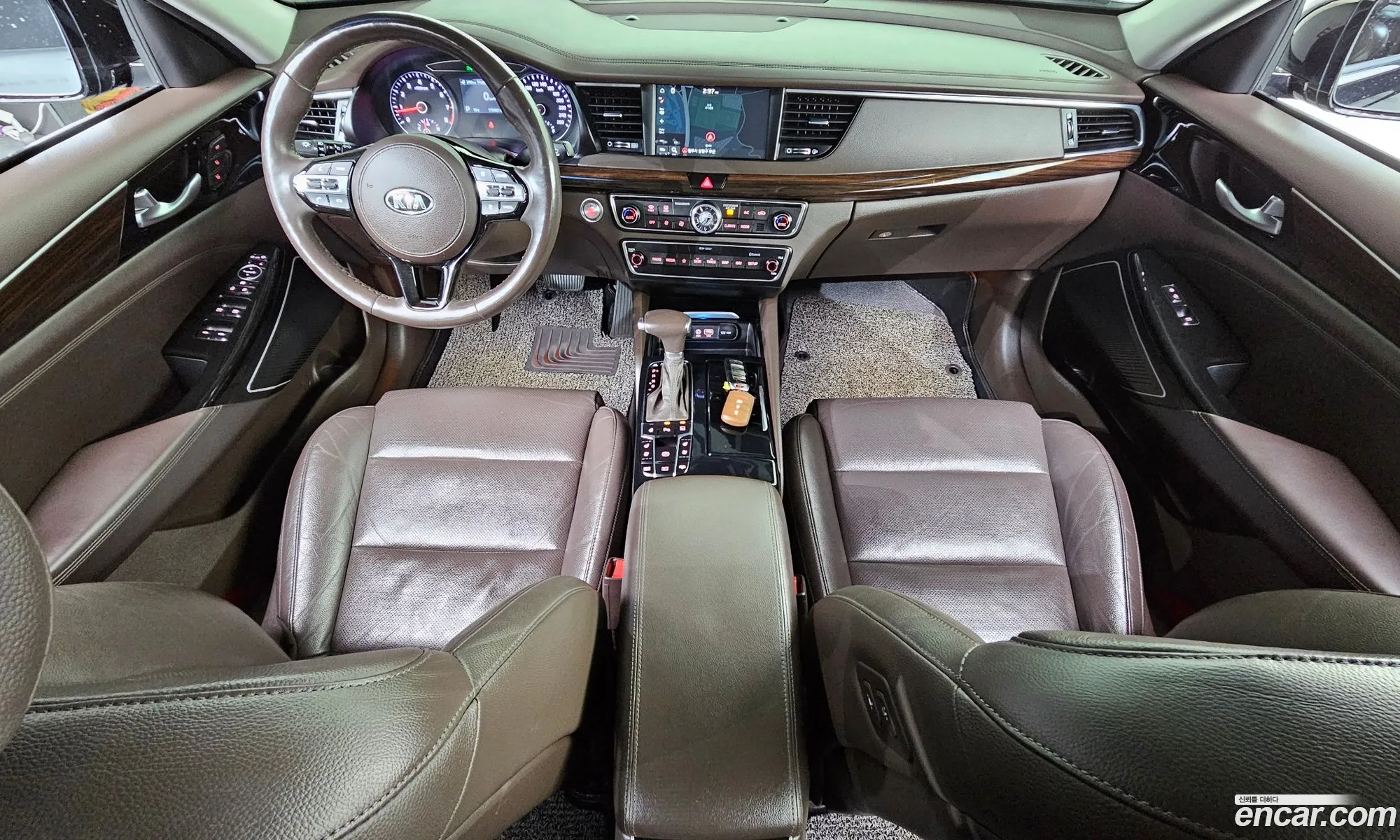 Kia K7 2018 — 11