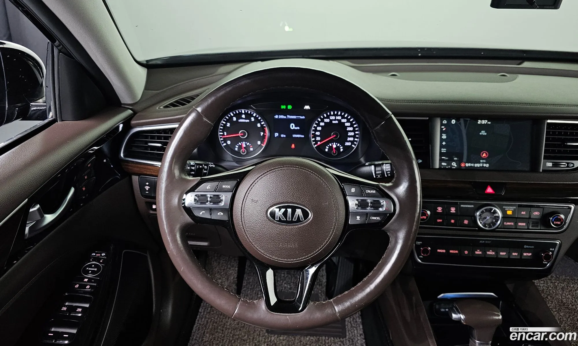 Kia K7 2018 — 20
