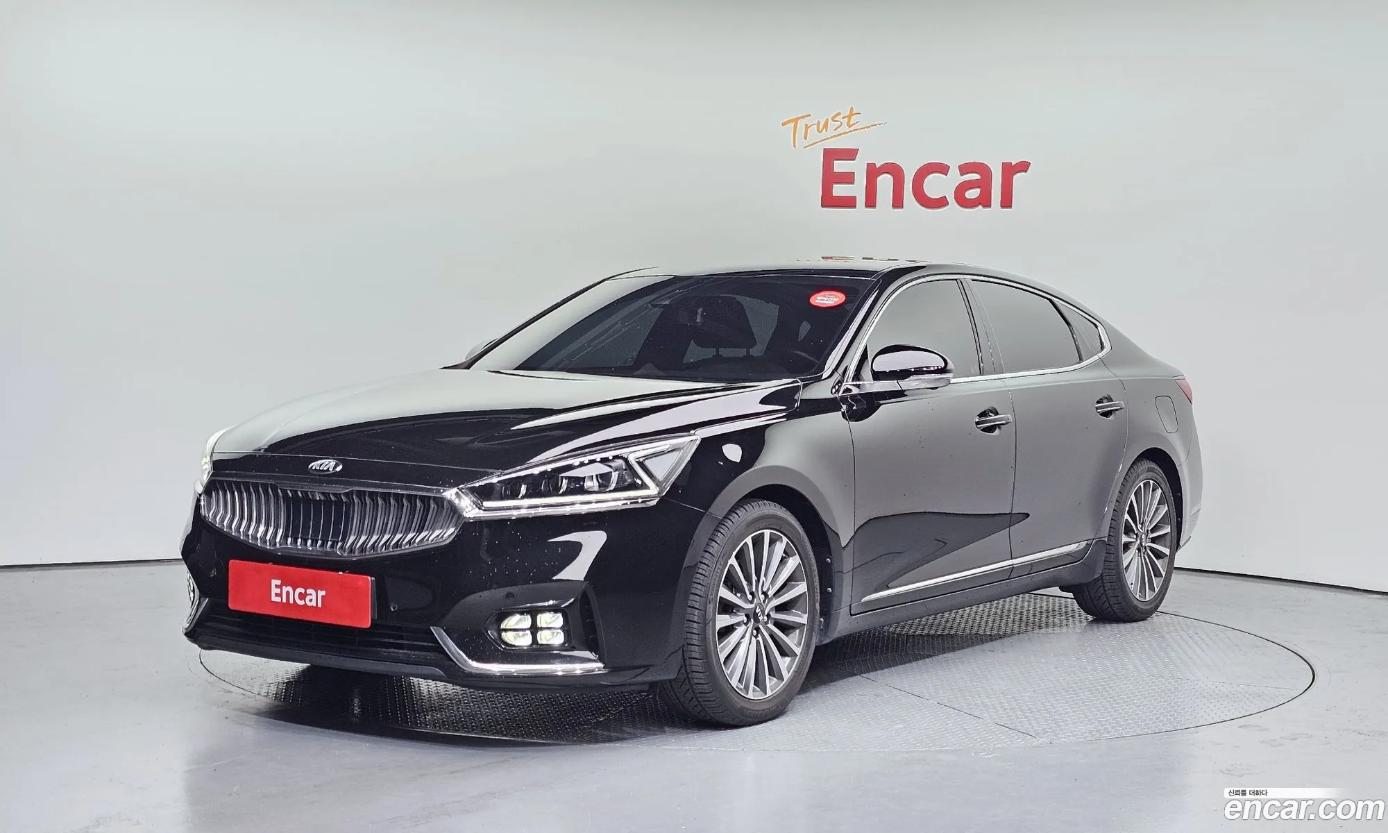 Kia K7 2018 — 17