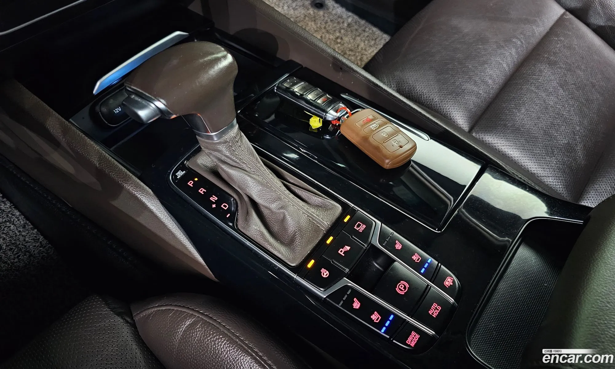 Kia K7 2018 — 13