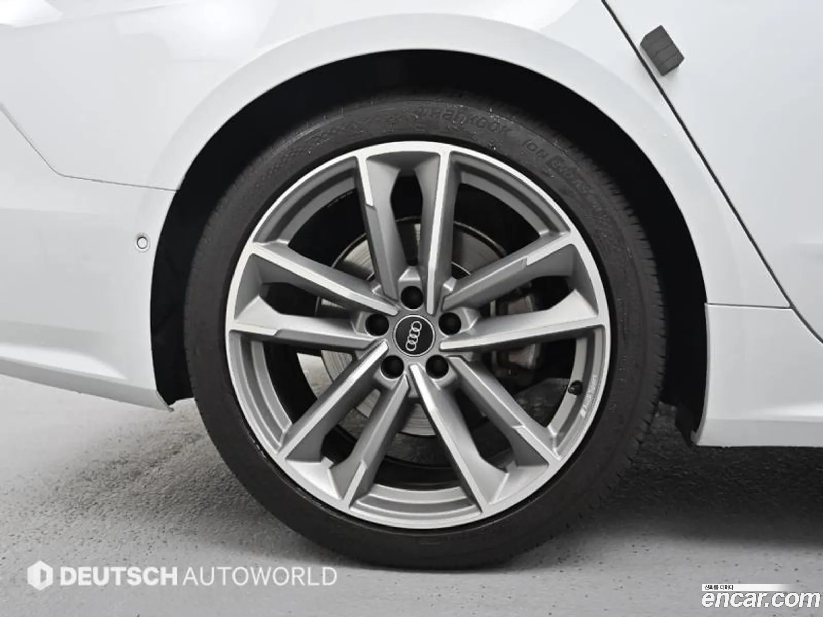 Audi A7 2021 — 14