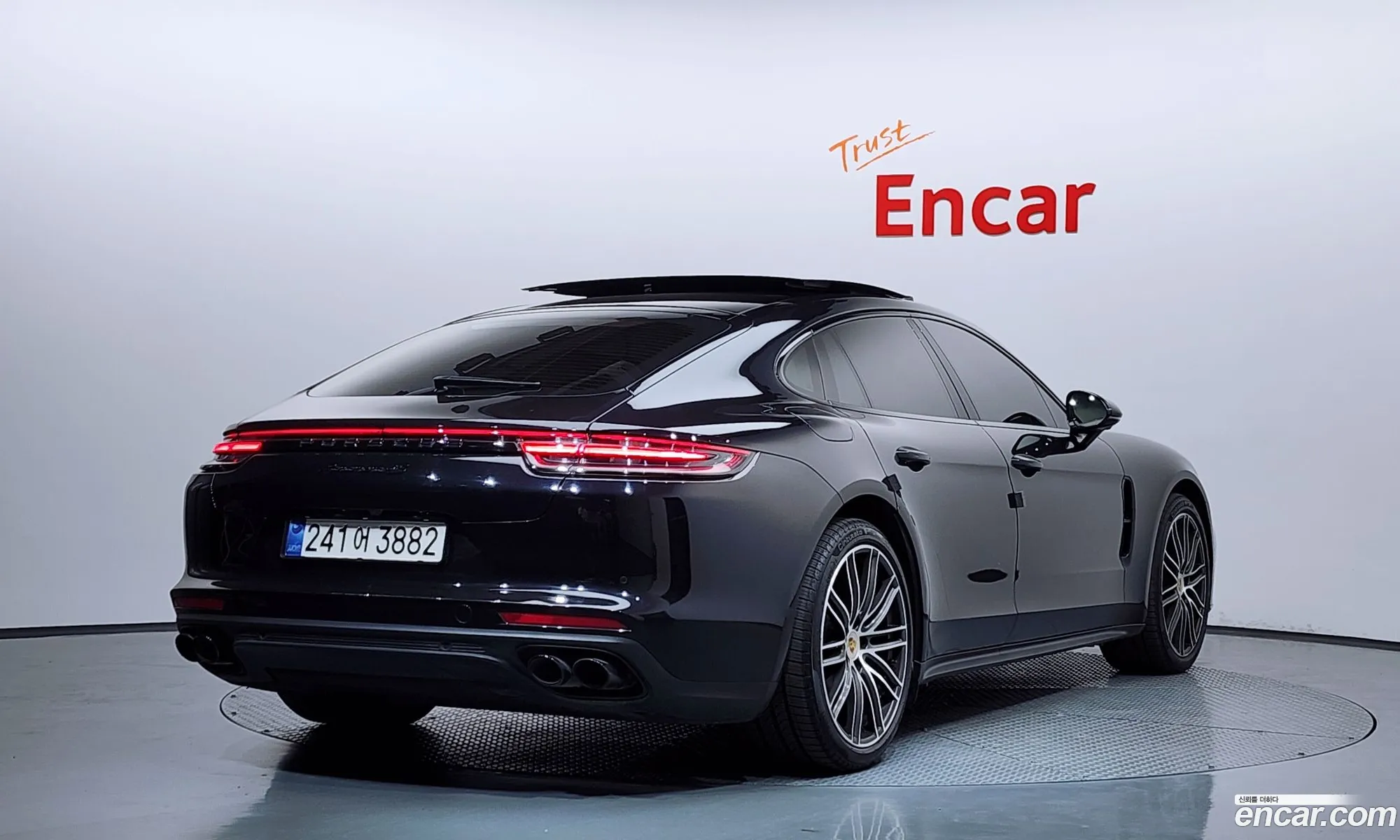 Porsche Panamera 2018 WP0AB2972JL133479 — 17