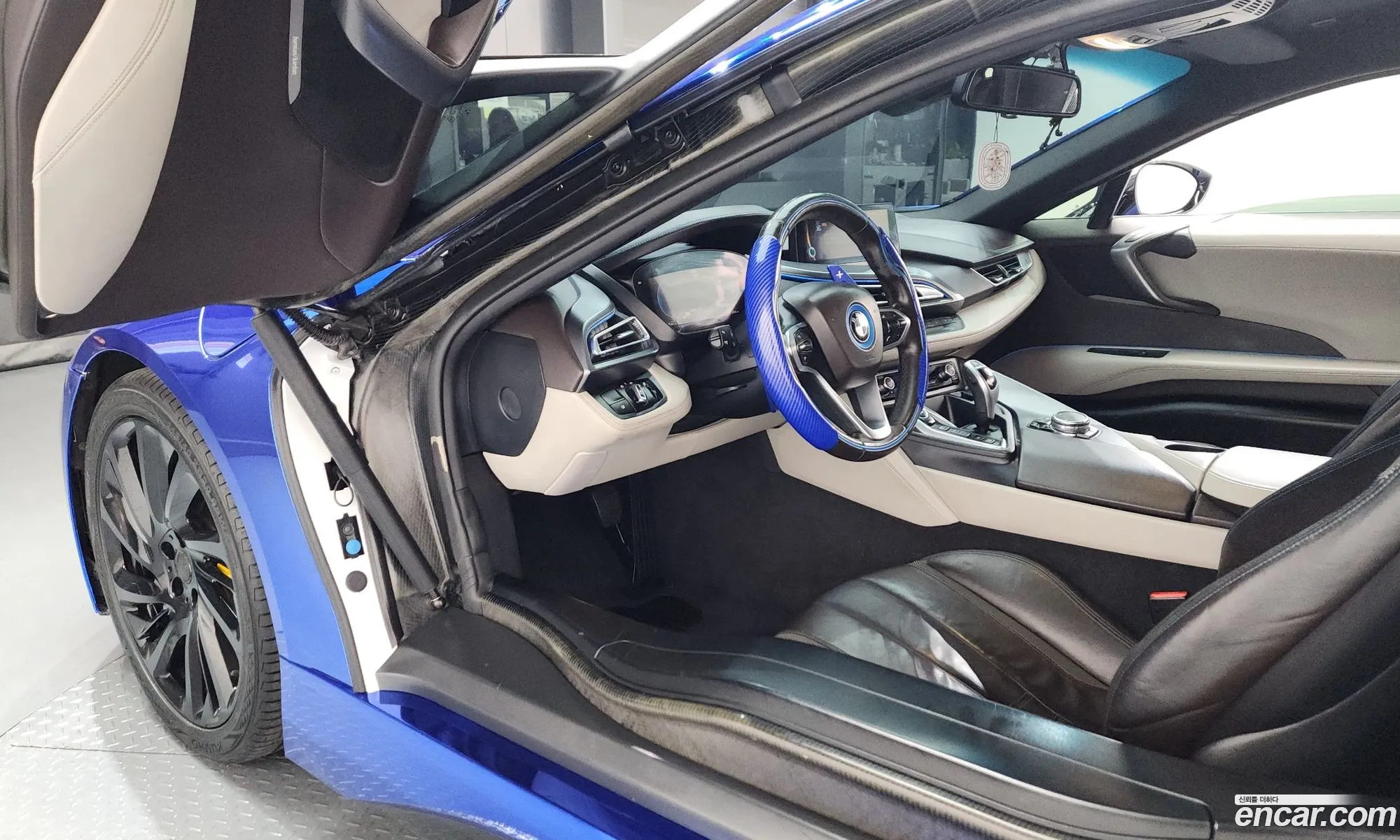 BMW i8 2015 WBY2Z2108FV347238 — 20