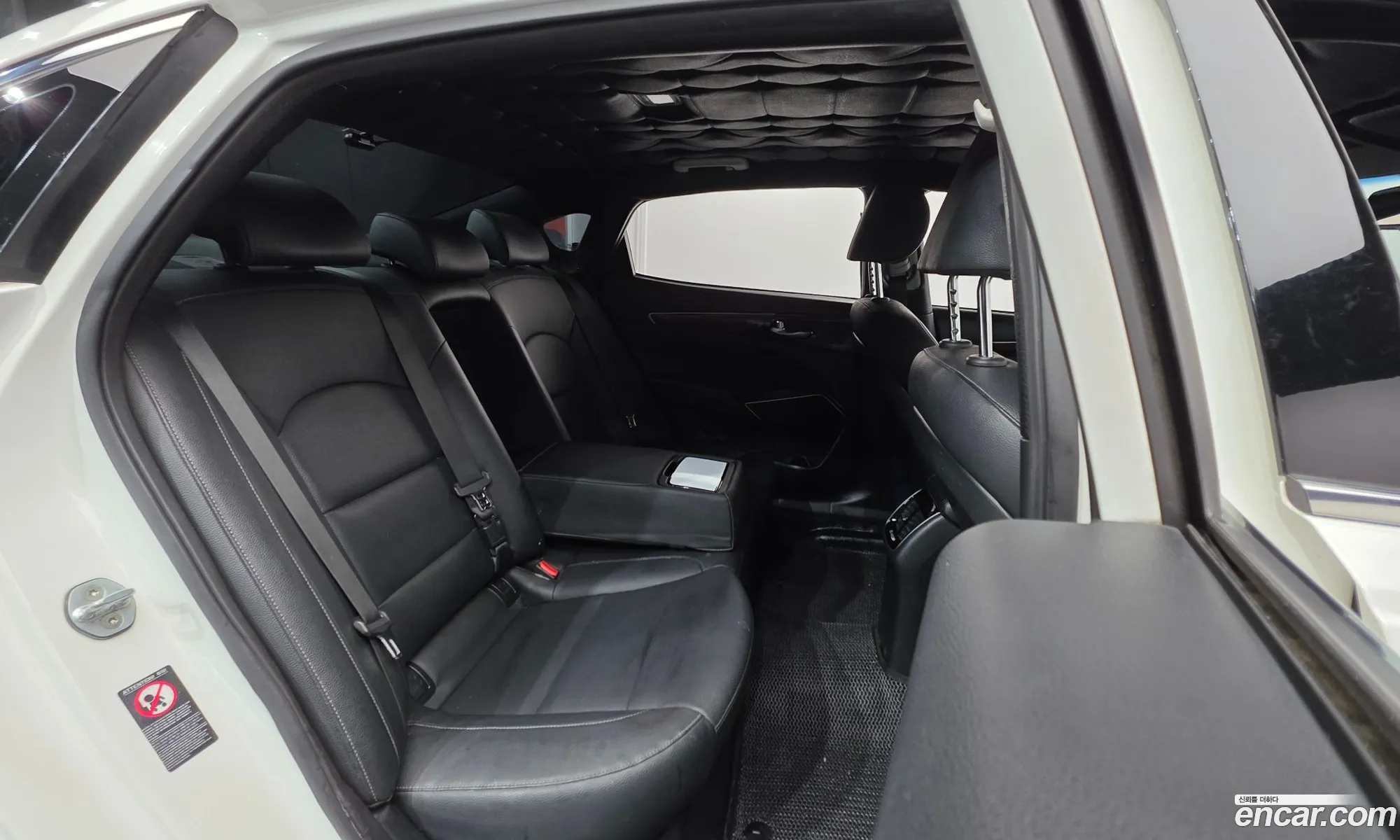 Kia K7 2016 — 7