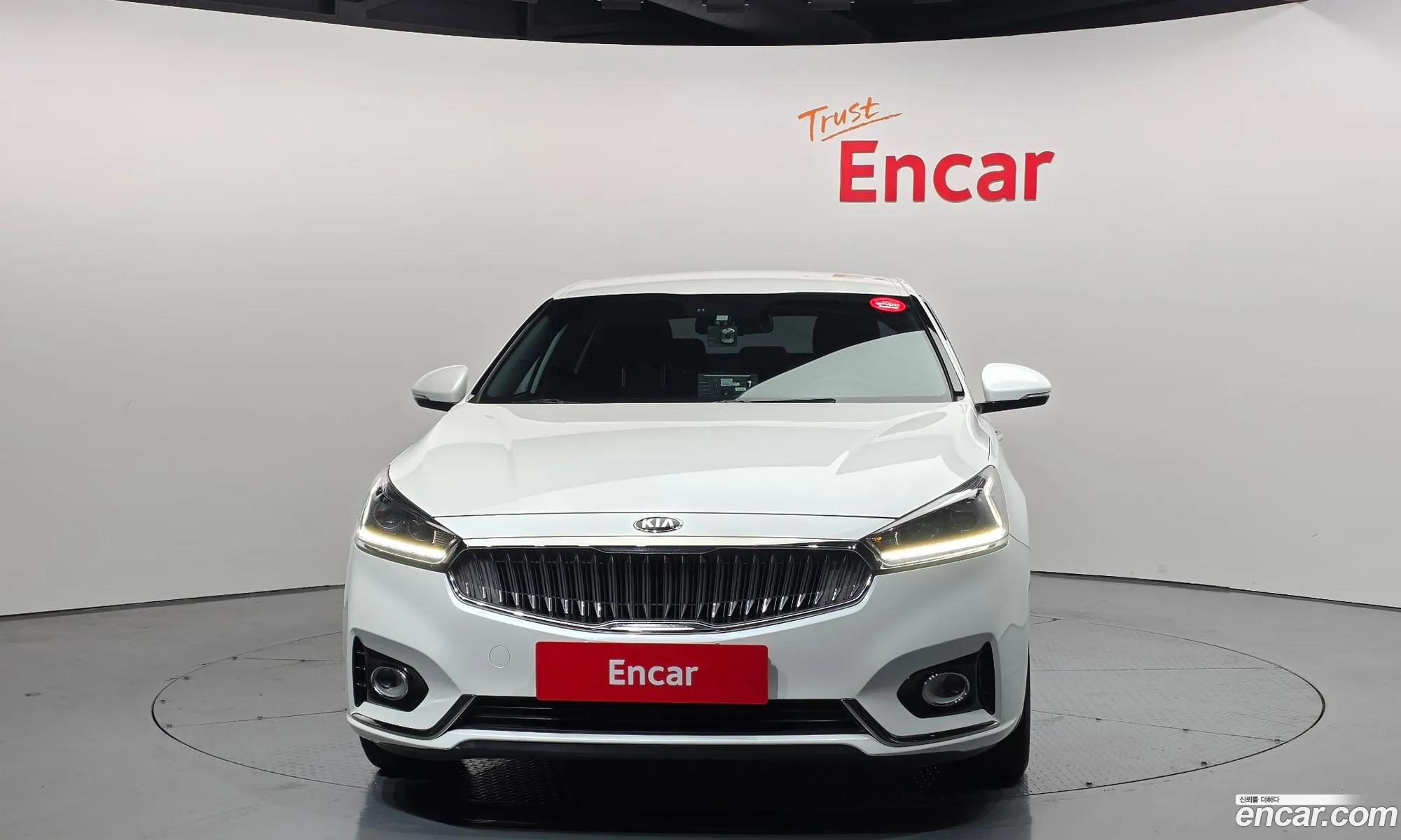 Kia K7 2016 — 11