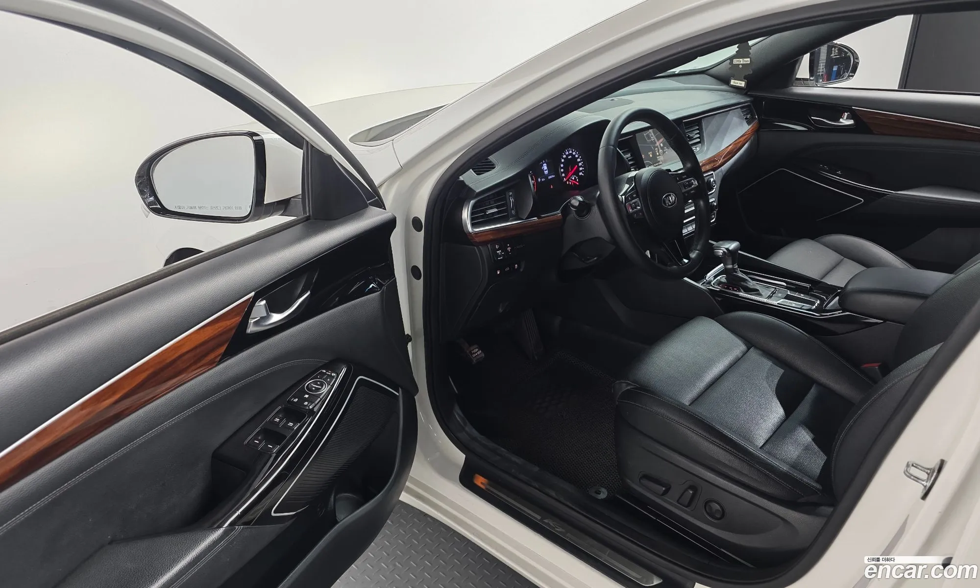 Kia K7 2016 — 19