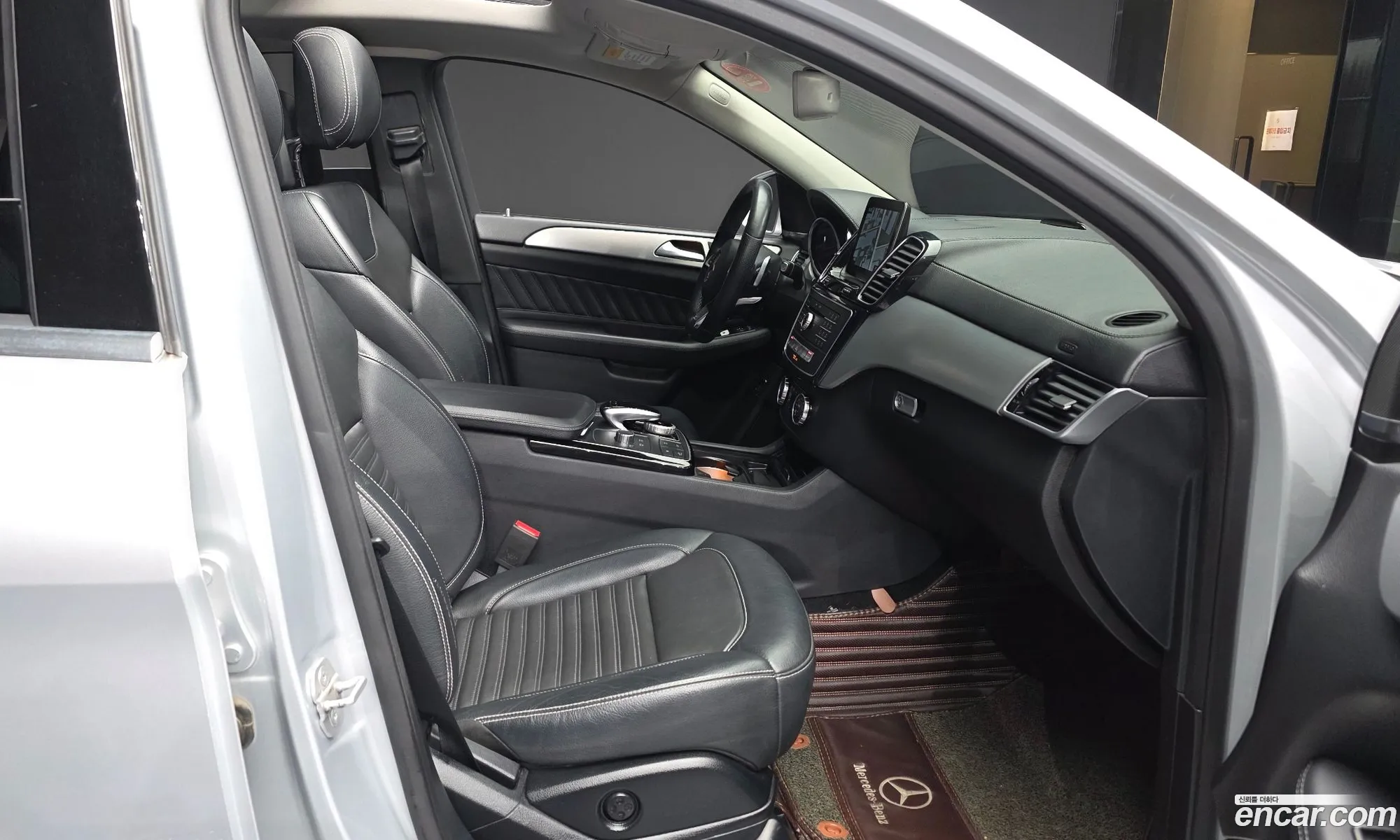 Mercedes-Benz GLE-Class W166 2017 — 6