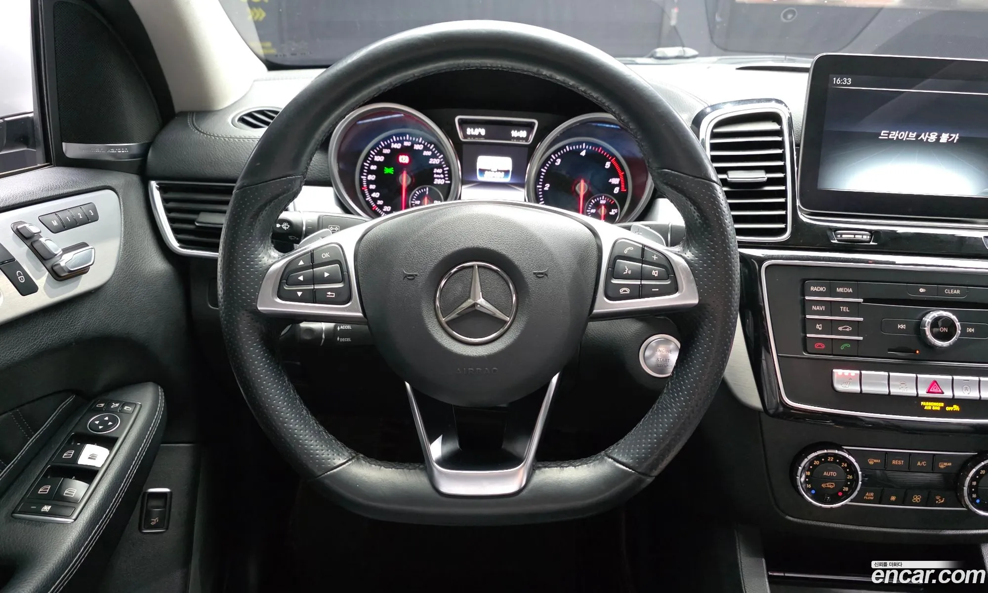 Mercedes-Benz GLE-Class W166 2017 — 4