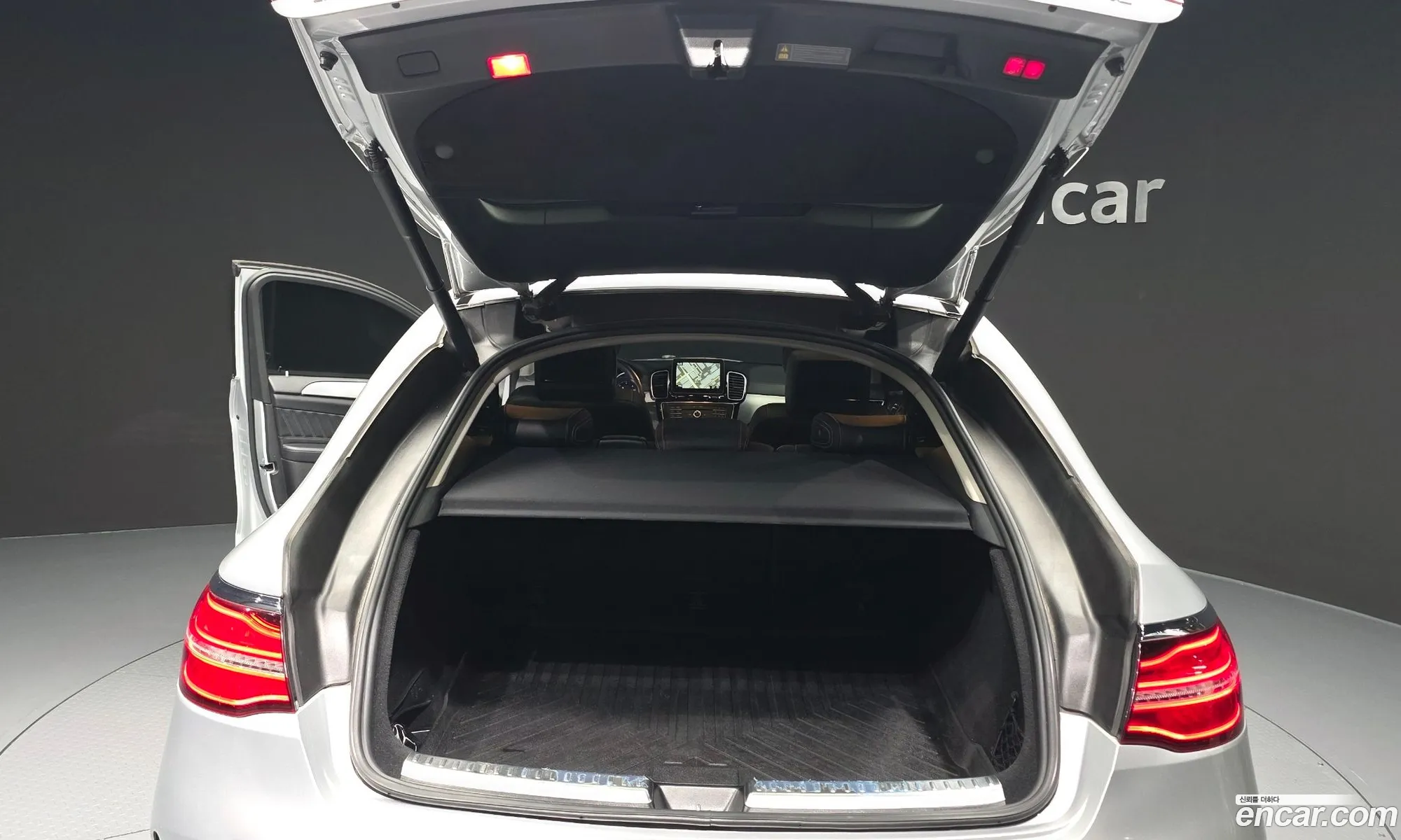 Mercedes-Benz GLE-Class W166 2017 — 9