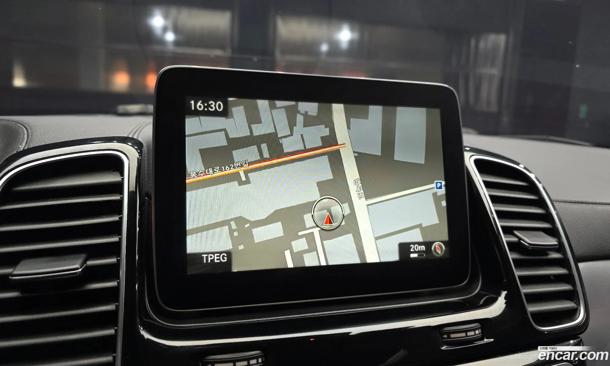 Mercedes-Benz GLE-Class W166 2017 — 7