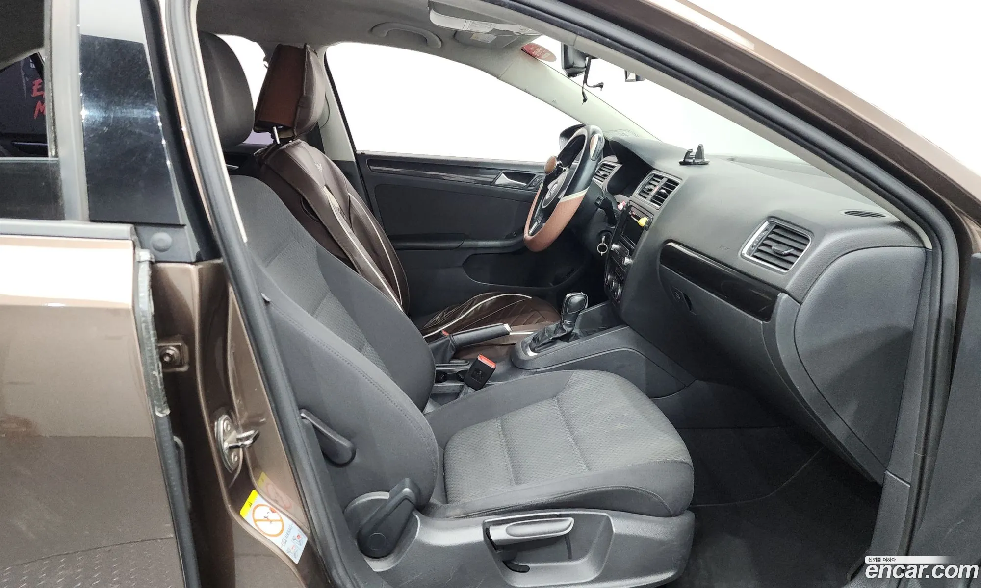 Volkswagen Jetta 2012 11111111111111111 — 18
