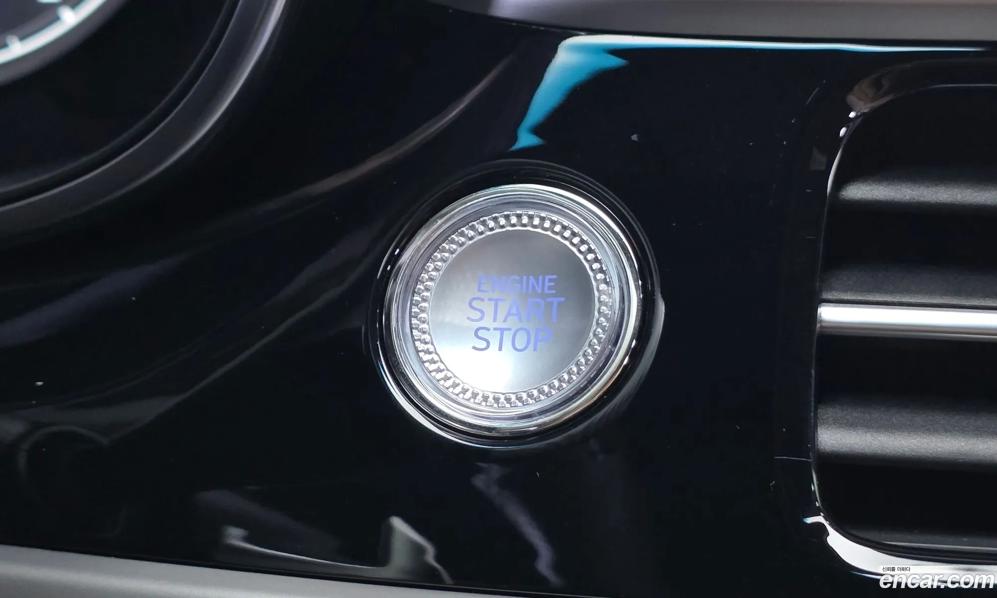 Genesis G70 2024 — 10