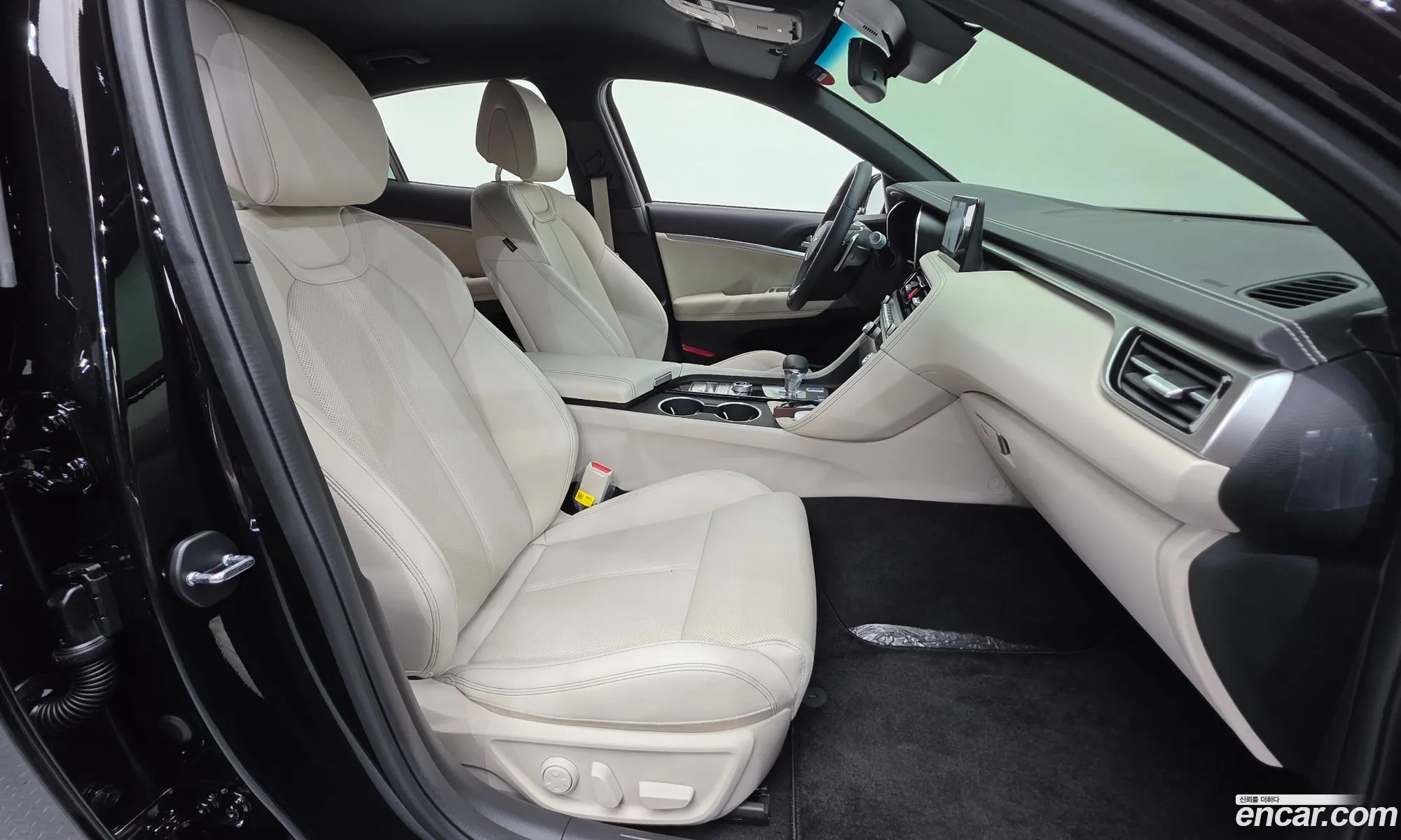 Genesis G70 2024 — 25