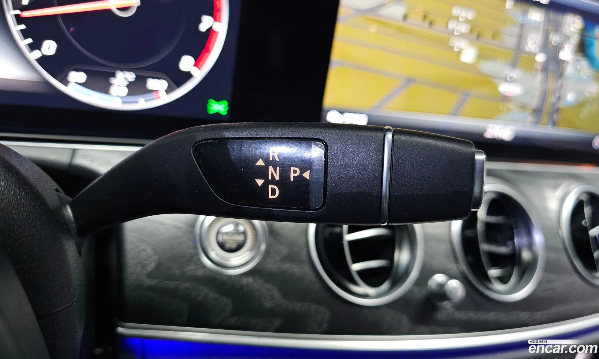 Mercedes-Benz E-Class W213 2018 WDDZF4KB3JA381405 — 15
