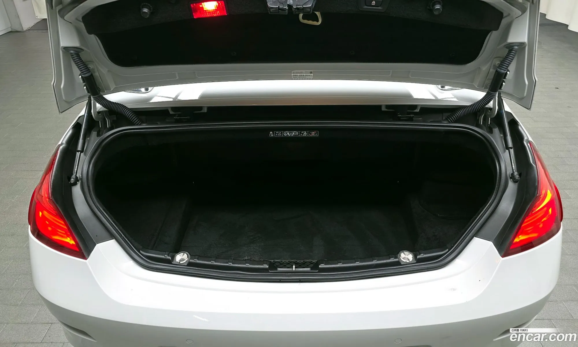 BMW 6 Series 2012 — 20