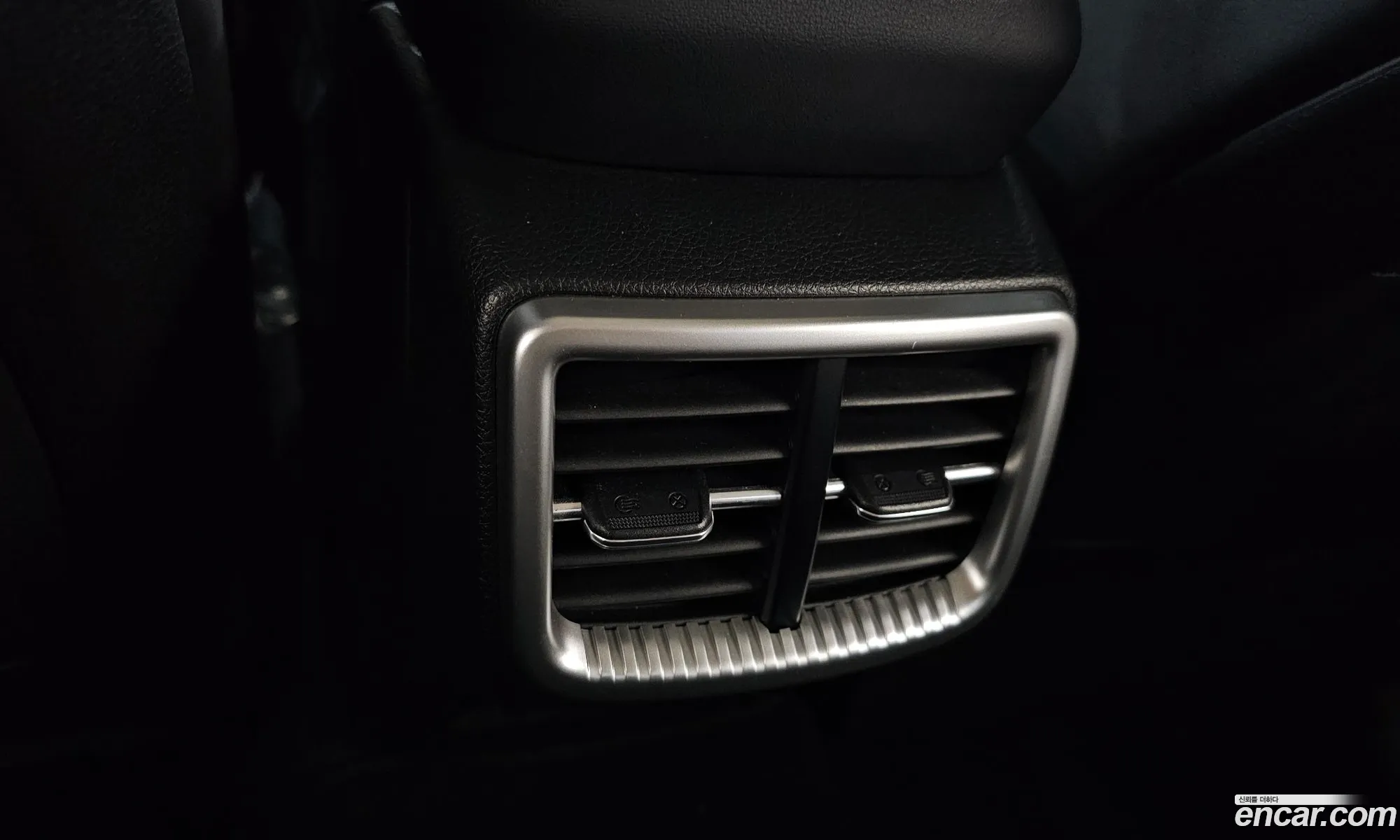 Kia K5 2023 — 19