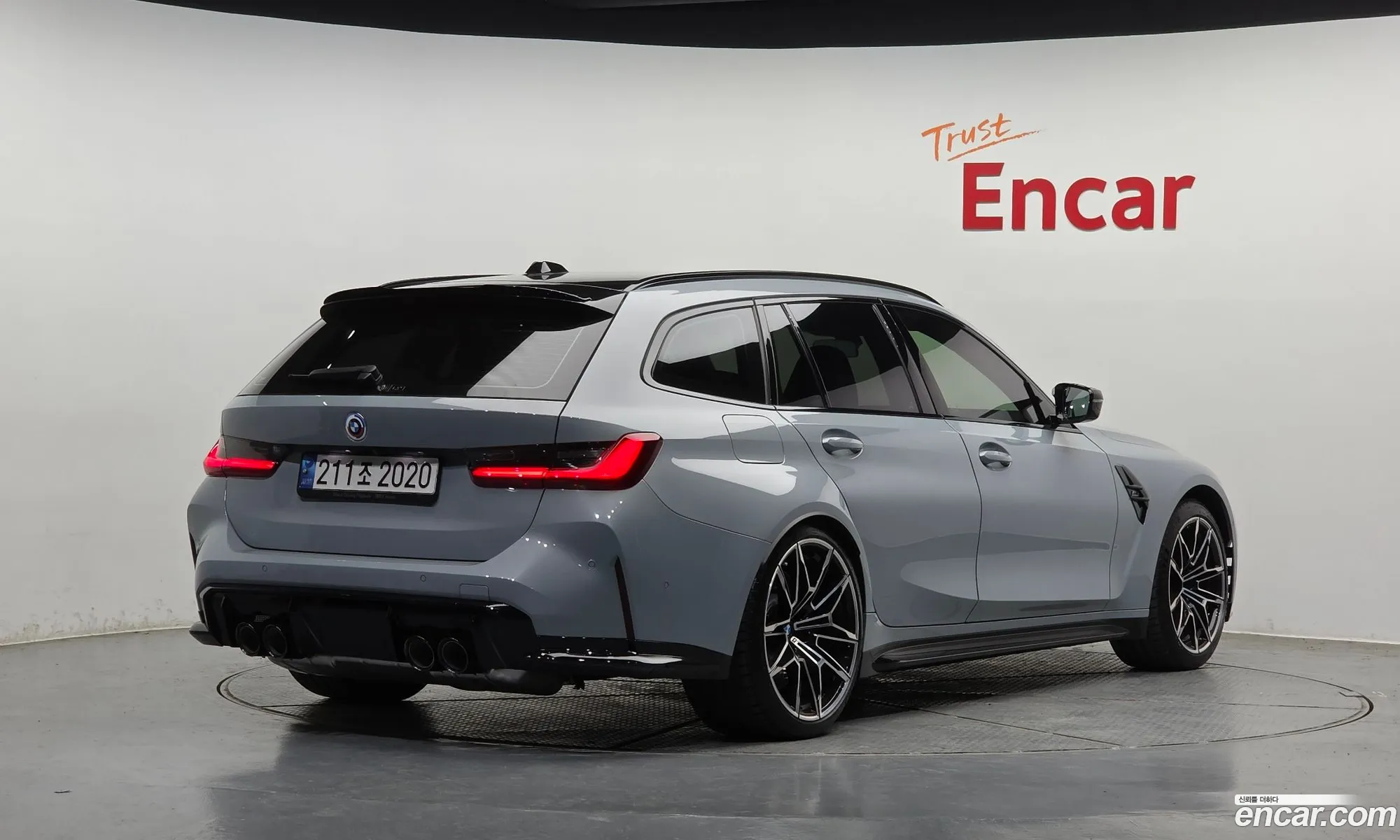 BMW M3 2023 — 12