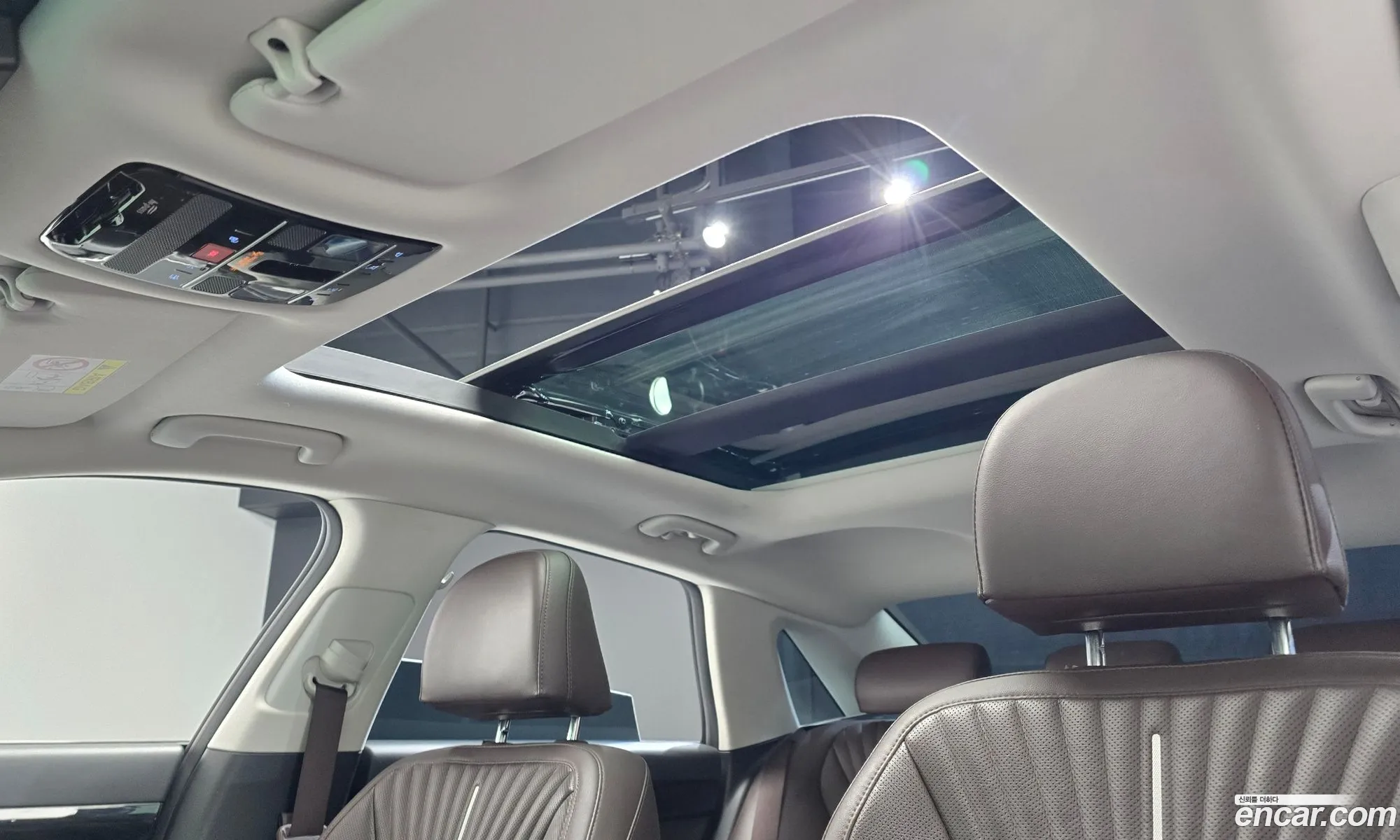 Hyundai Grandeur 2023 — 14