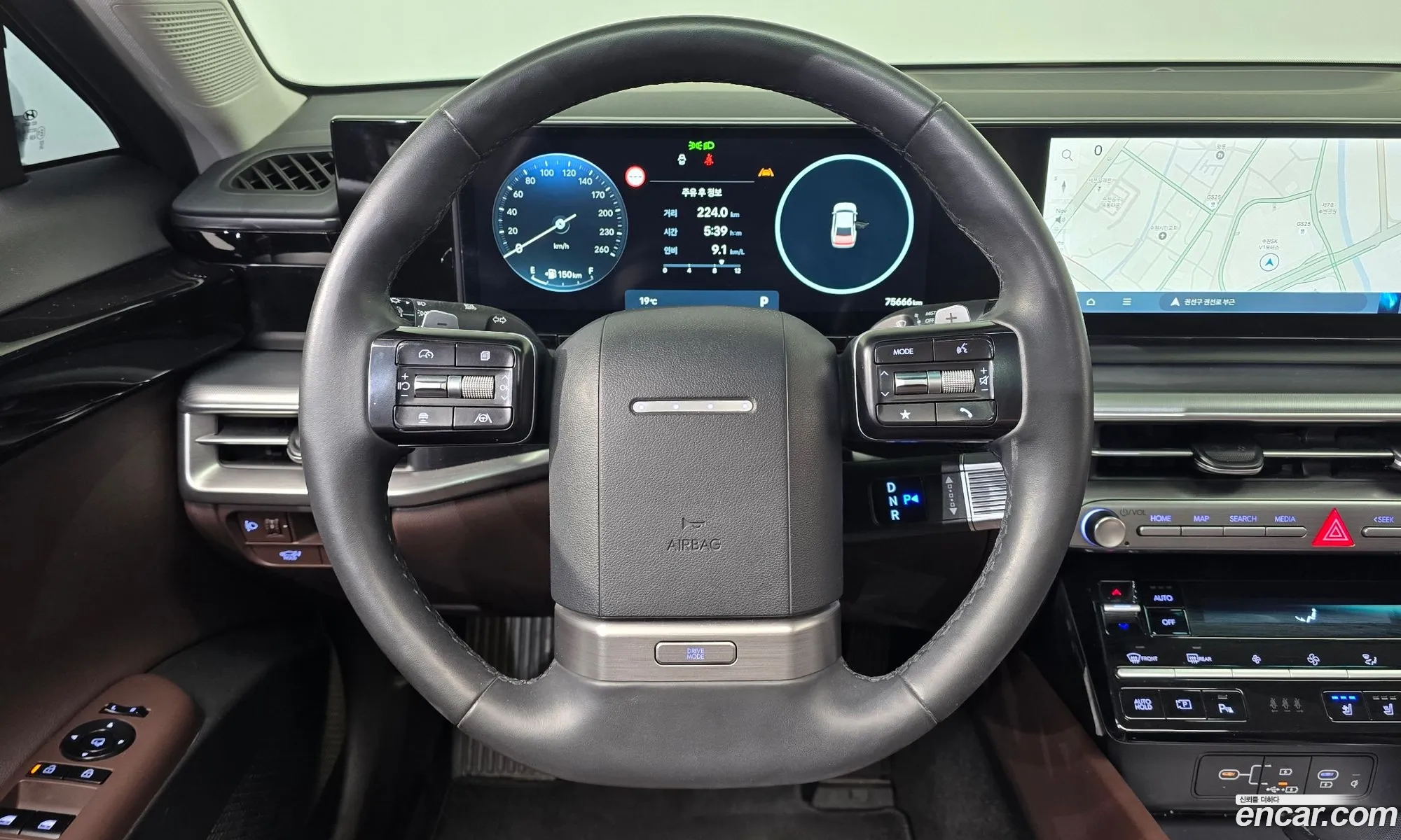 Hyundai Grandeur 2023 — 32