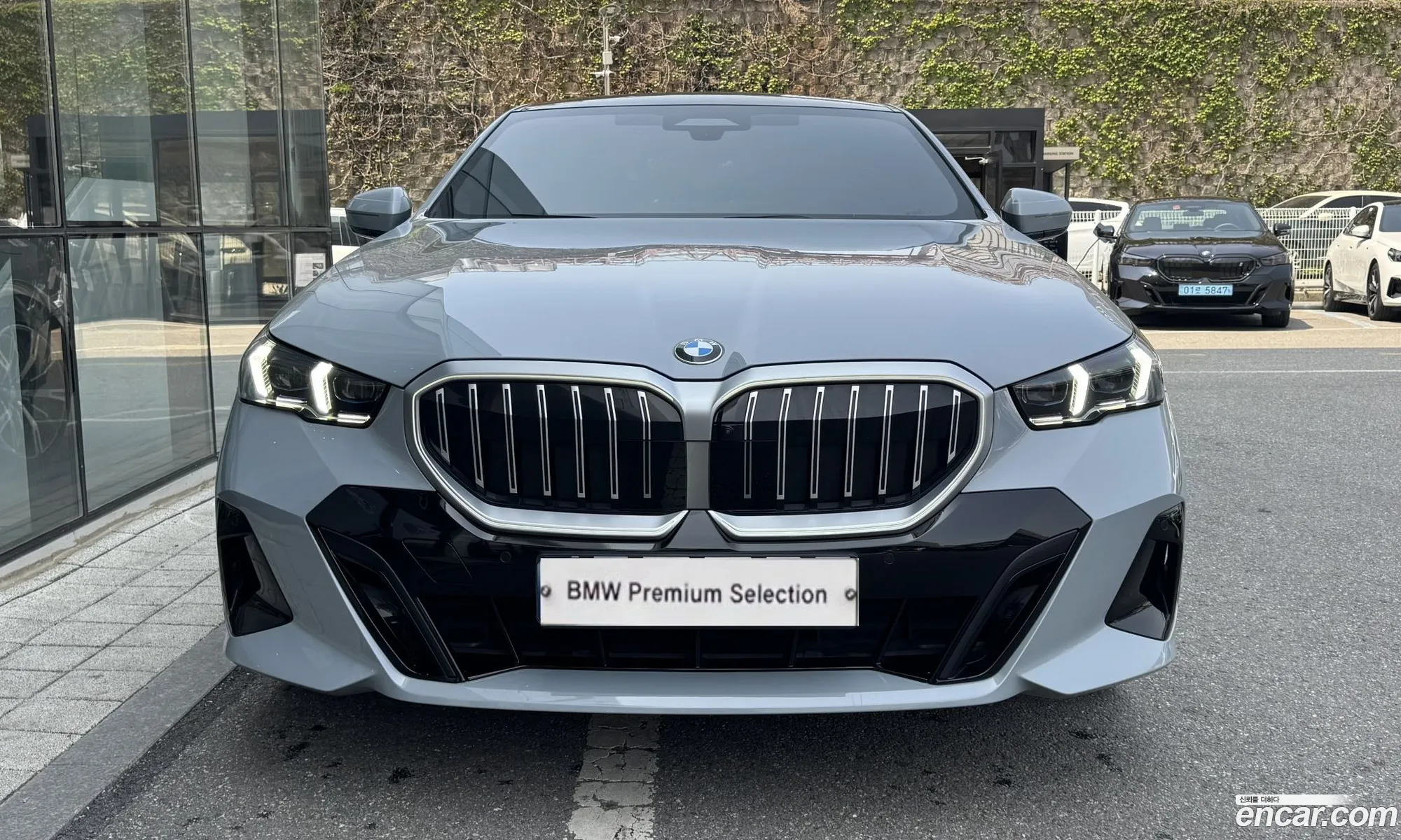 BMW 5 Series 2024 — 6