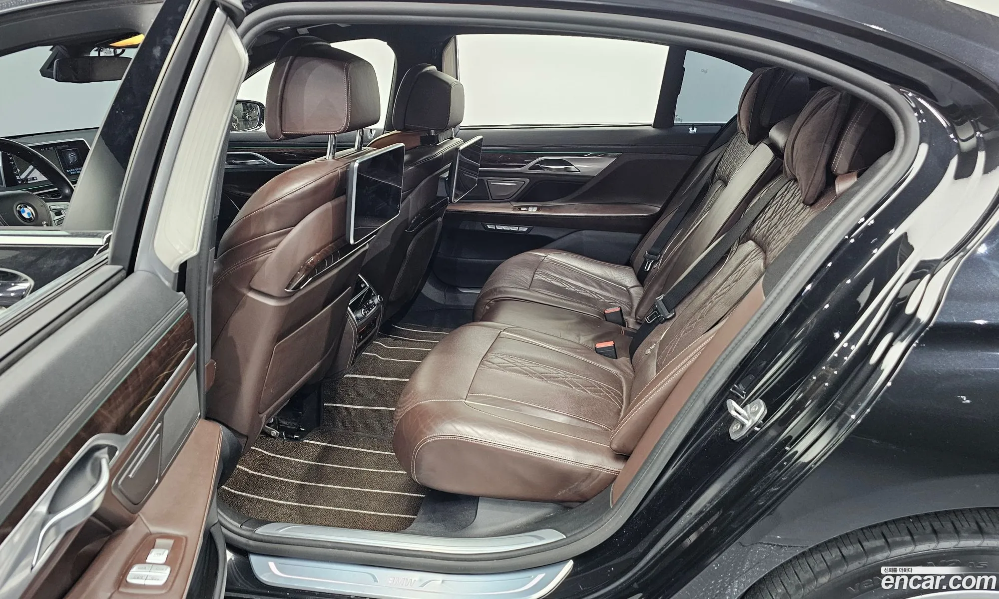 BMW 7 Series 2016 WBA7G6102GG678792 — 11