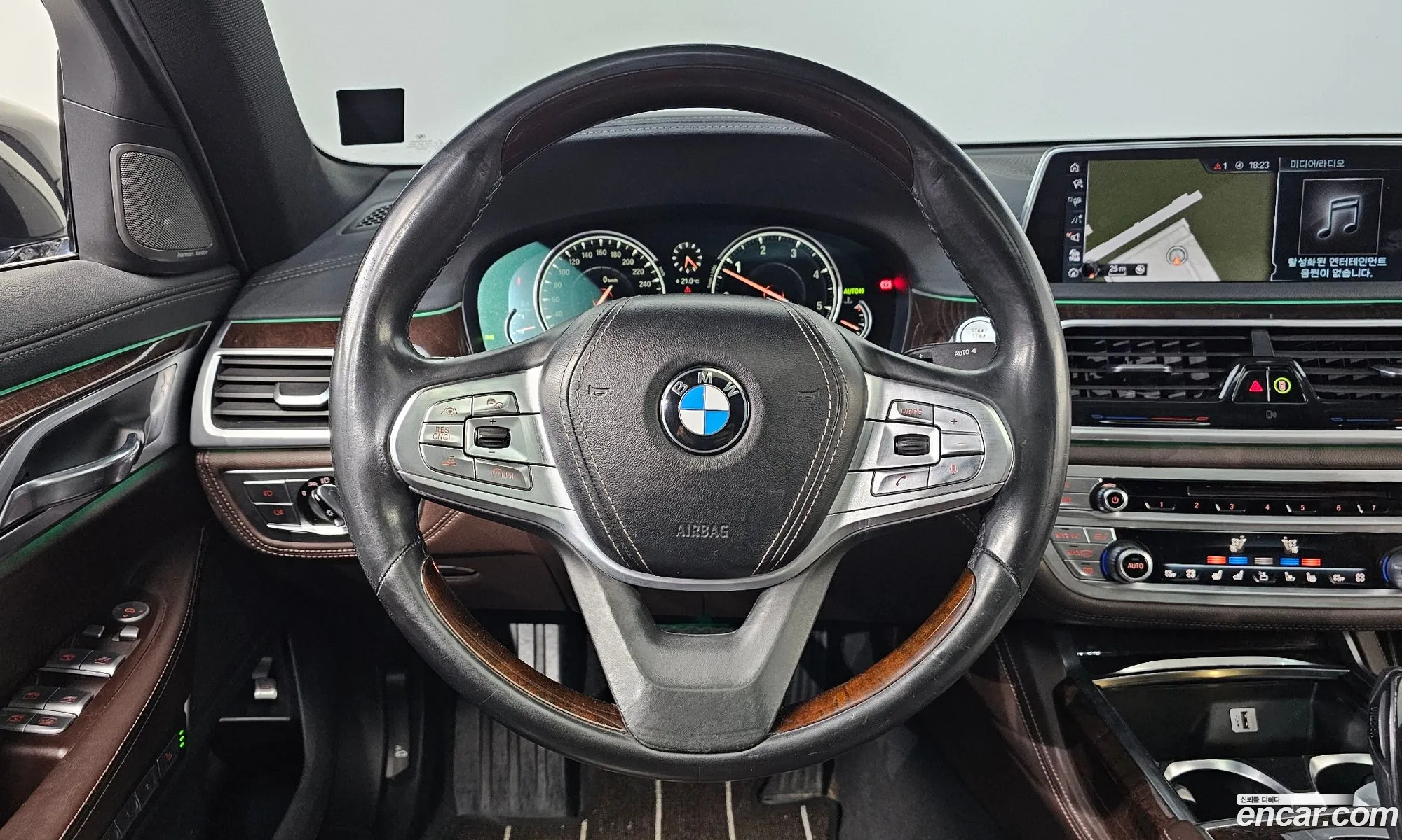 BMW 7 Series 2016 WBA7G6102GG678792 — 15