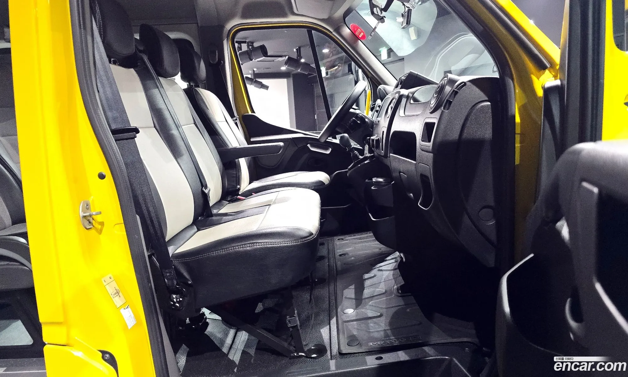 Renault Korea (Samsung) Master 2020 — 14