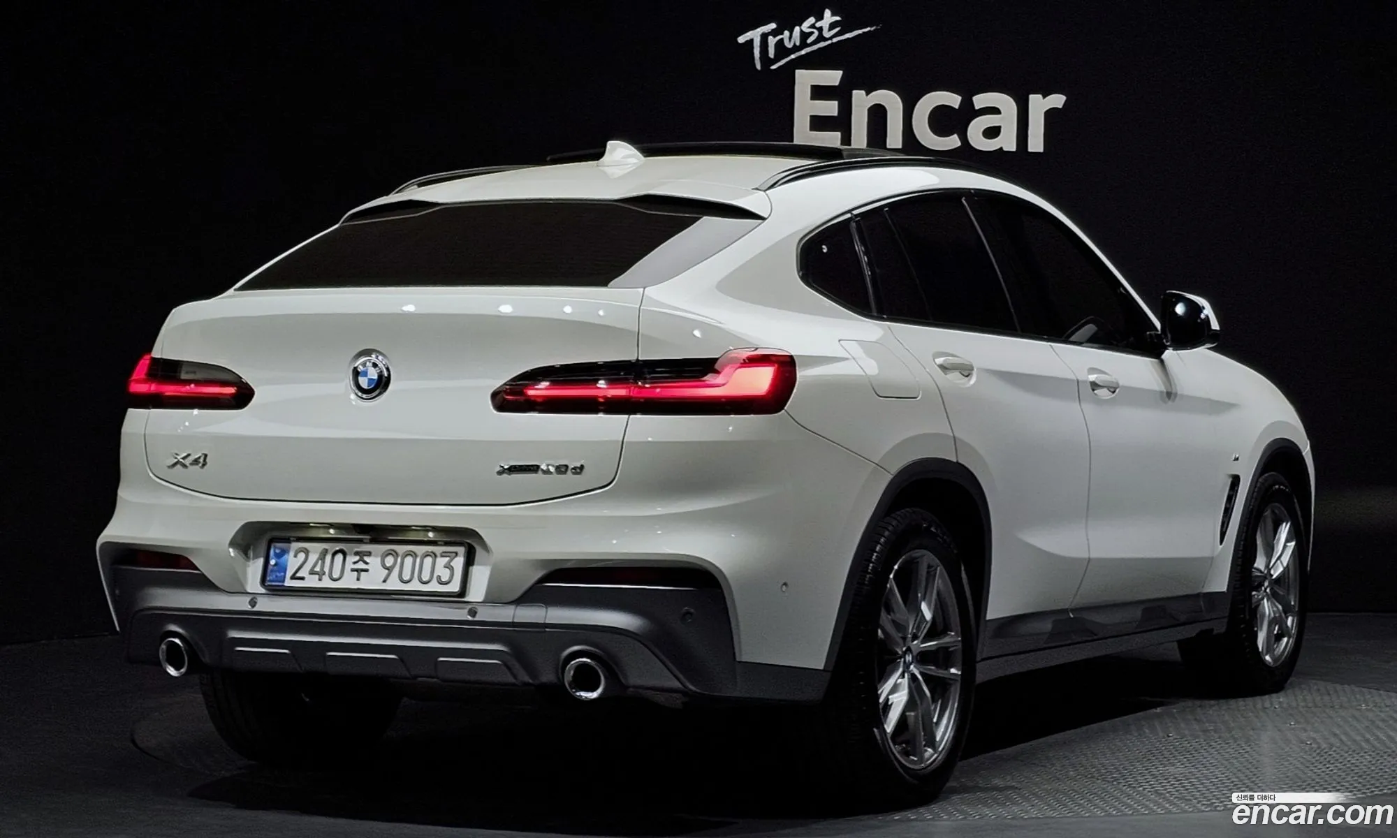 BMW X4 2018 WBAVJ1104KLF60080 — 27