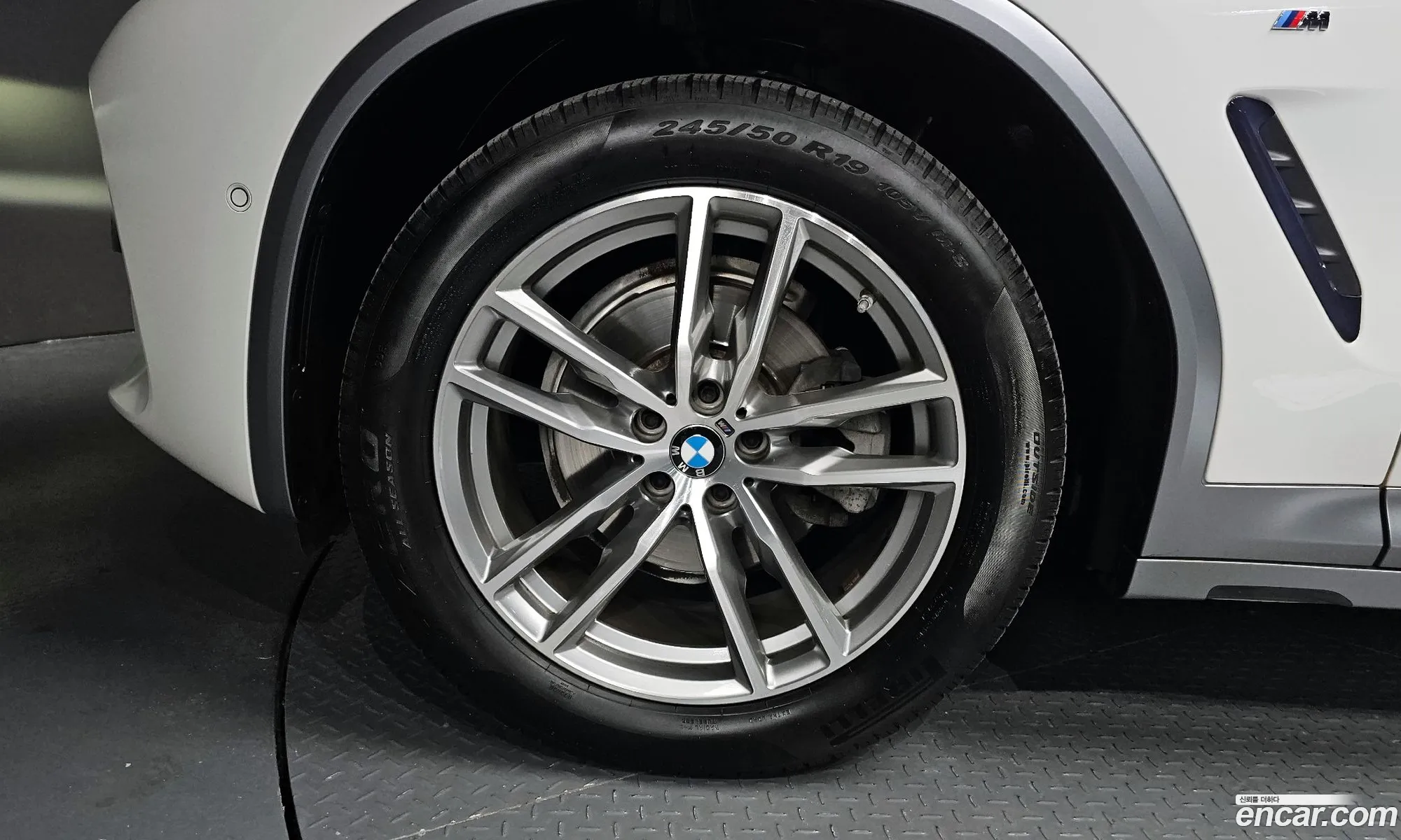 BMW X4 2018 WBAVJ1104KLF60080 — 9