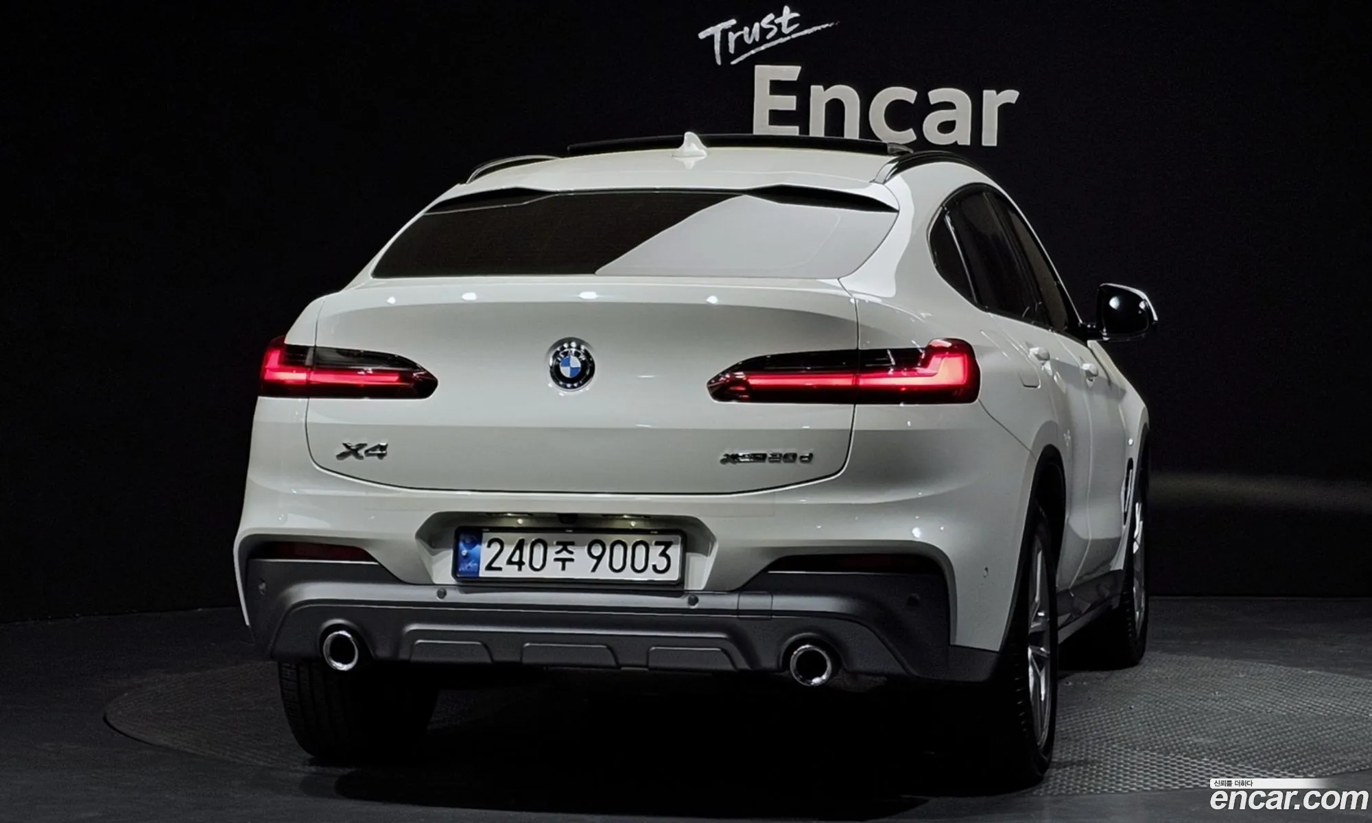 BMW X4 2018 WBAVJ1104KLF60080 — 8