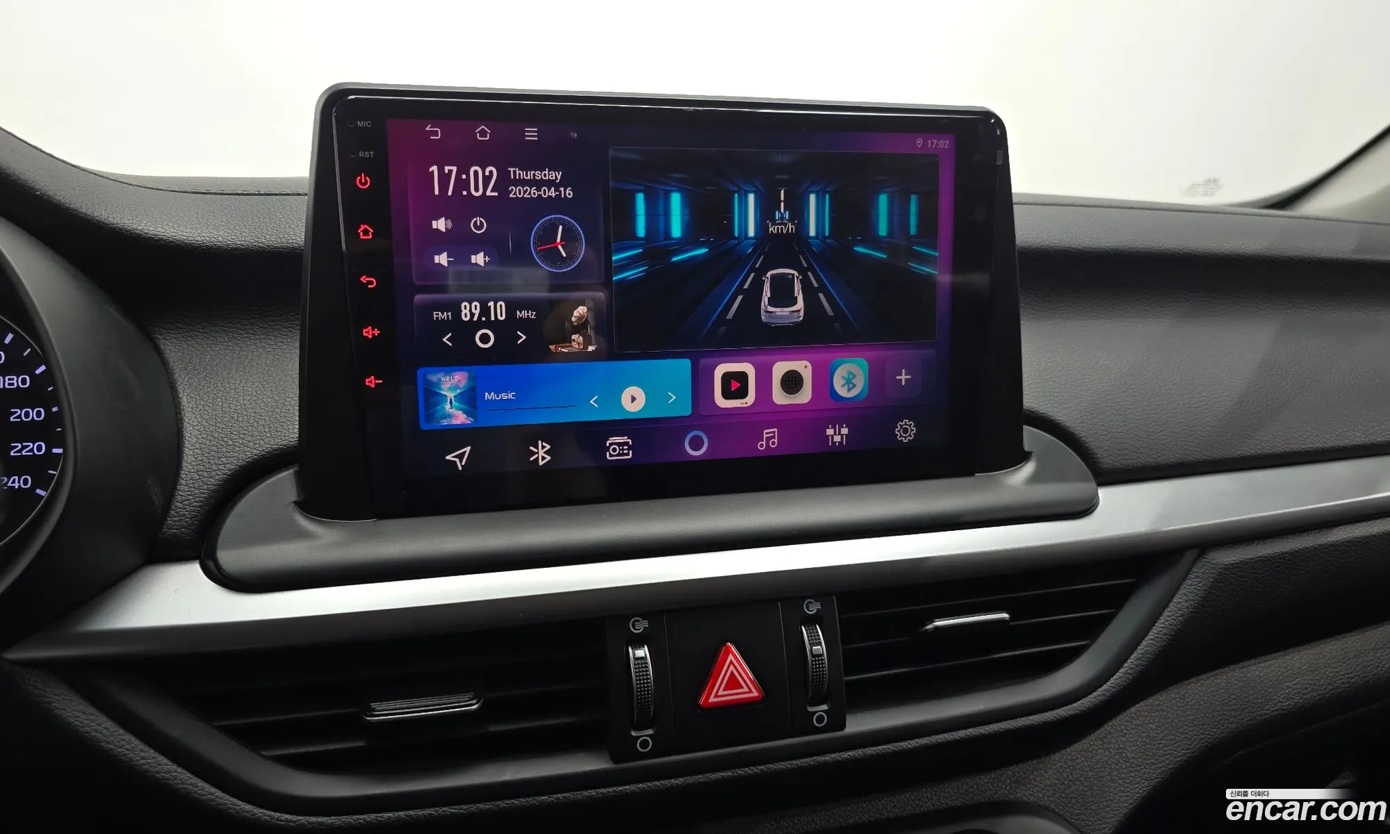 Kia K3 2019 — 17