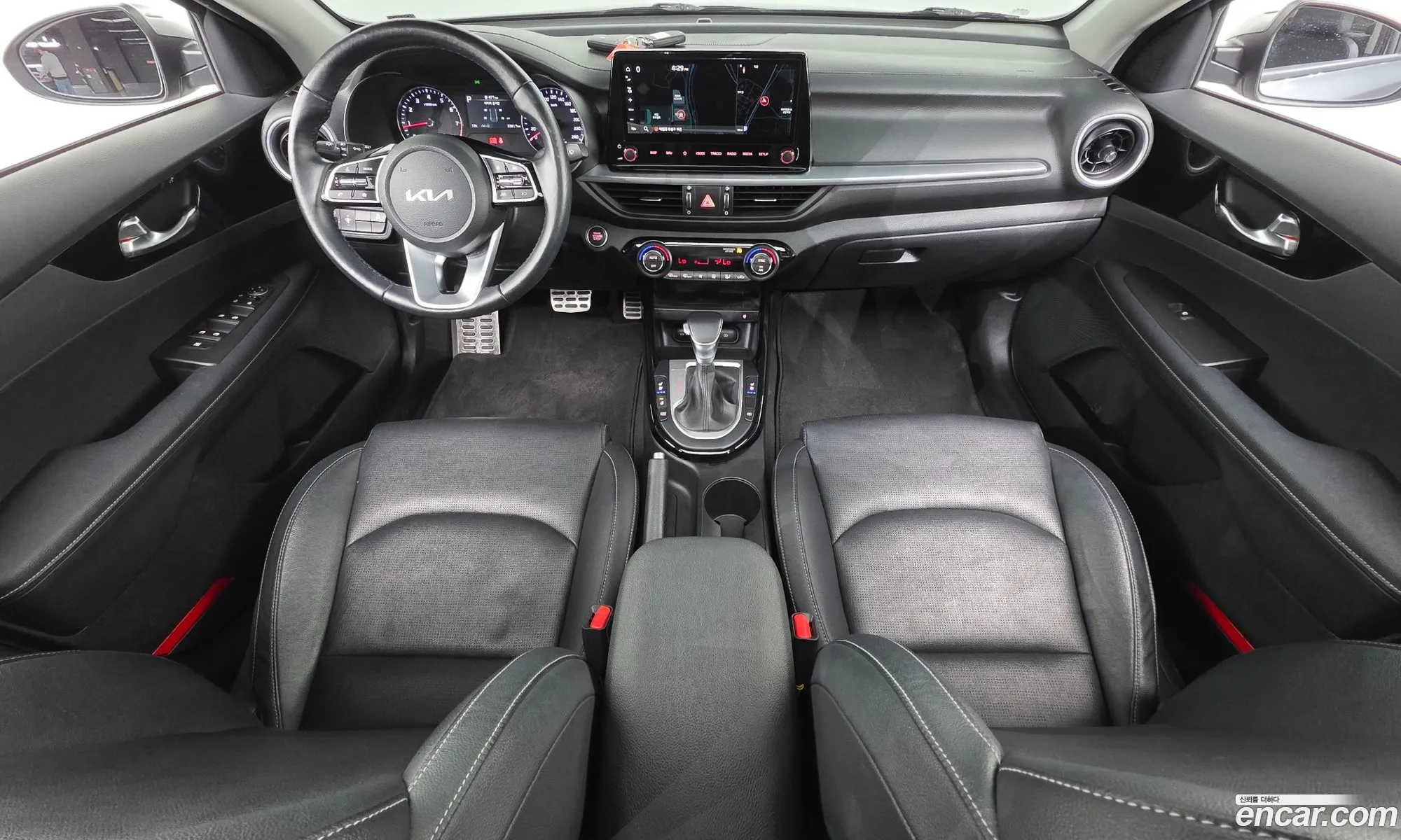 Kia K3 2024 — 19