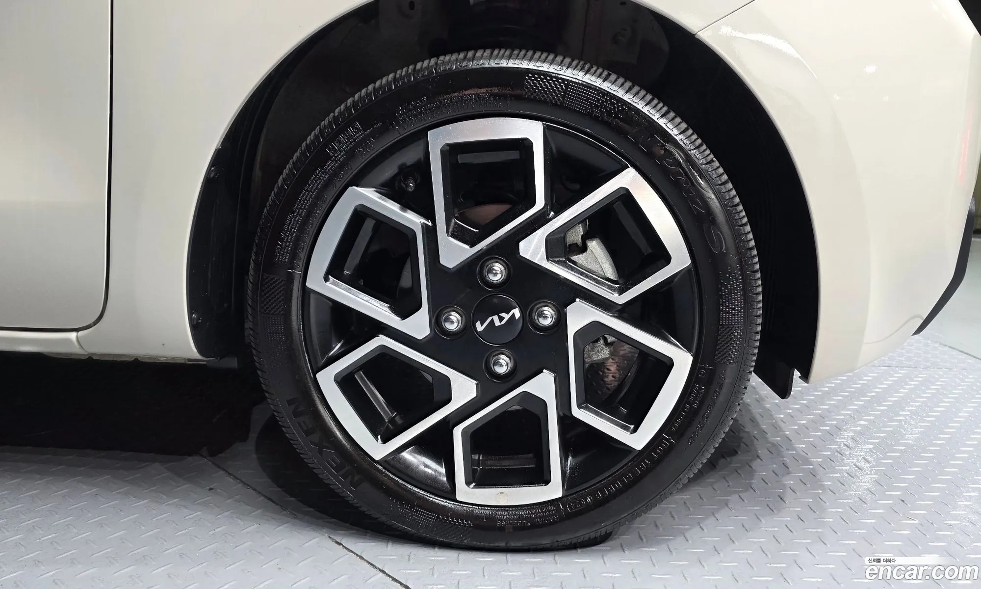 Kia Kia Ray 2024 — 29