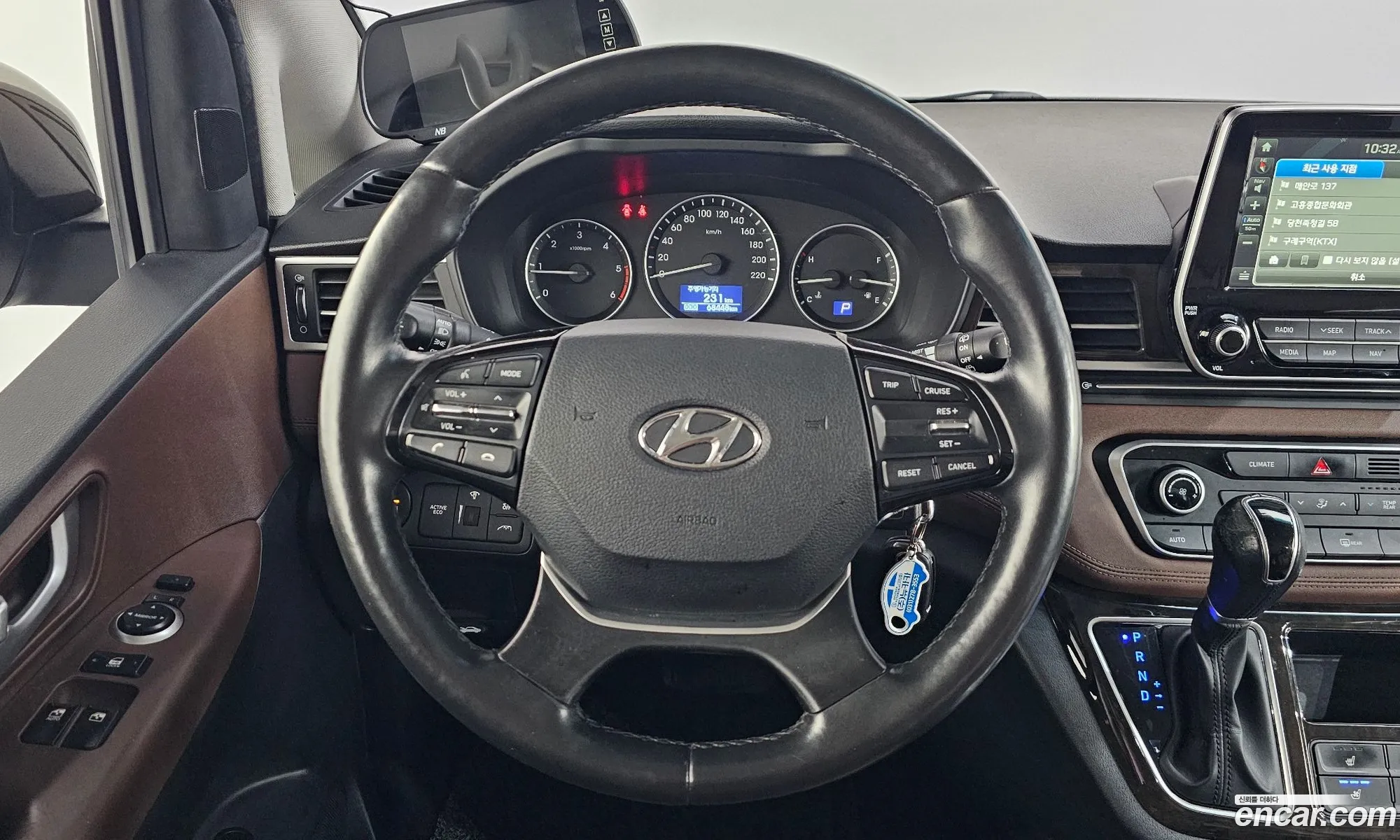 Hyundai Grand Starex 2018 — 12