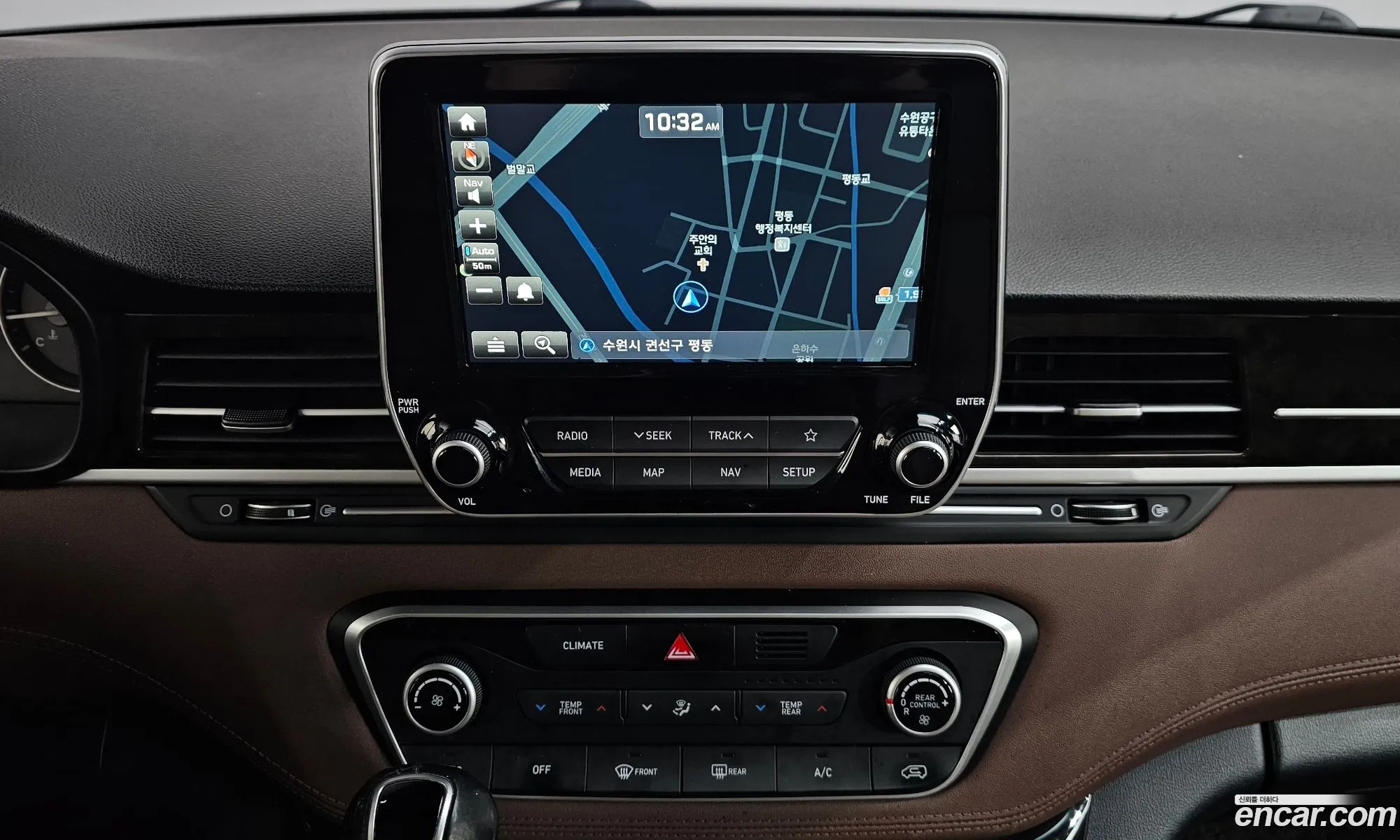 Hyundai Grand Starex 2018 — 20