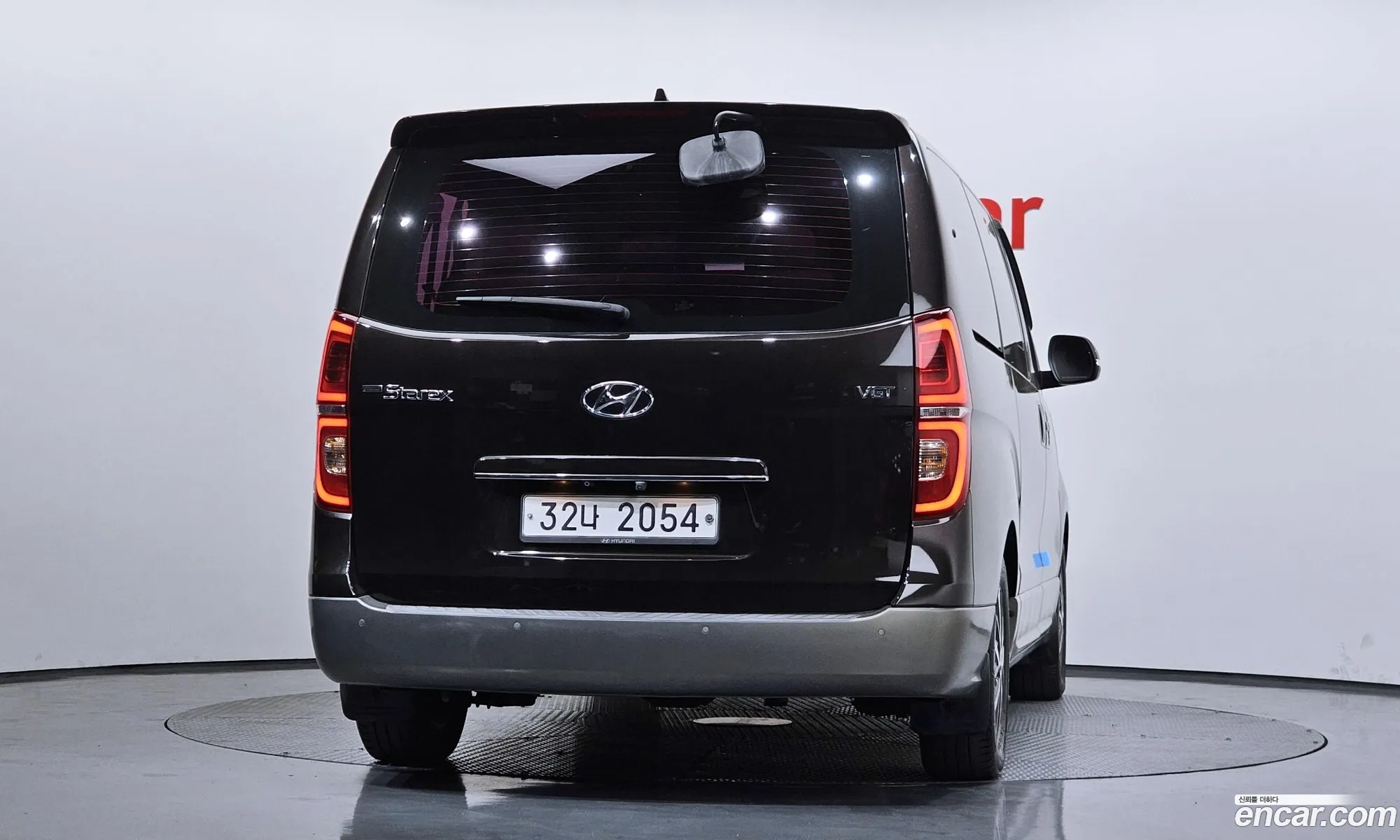 Hyundai Grand Starex 2018 — 11