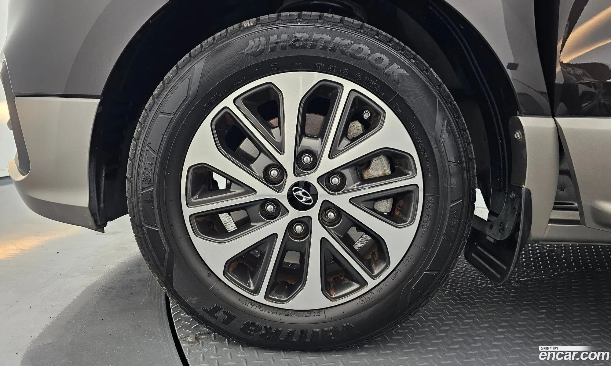 Hyundai Grand Starex 2018 — 15