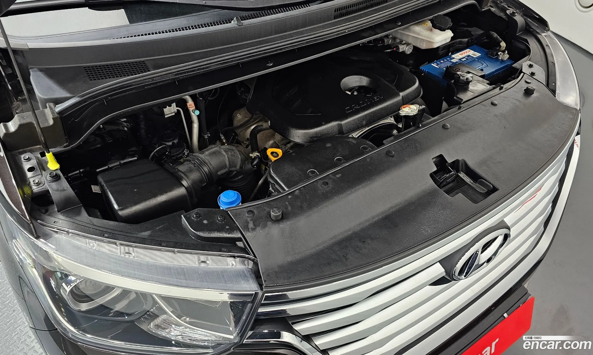 Hyundai Grand Starex 2018 — 16