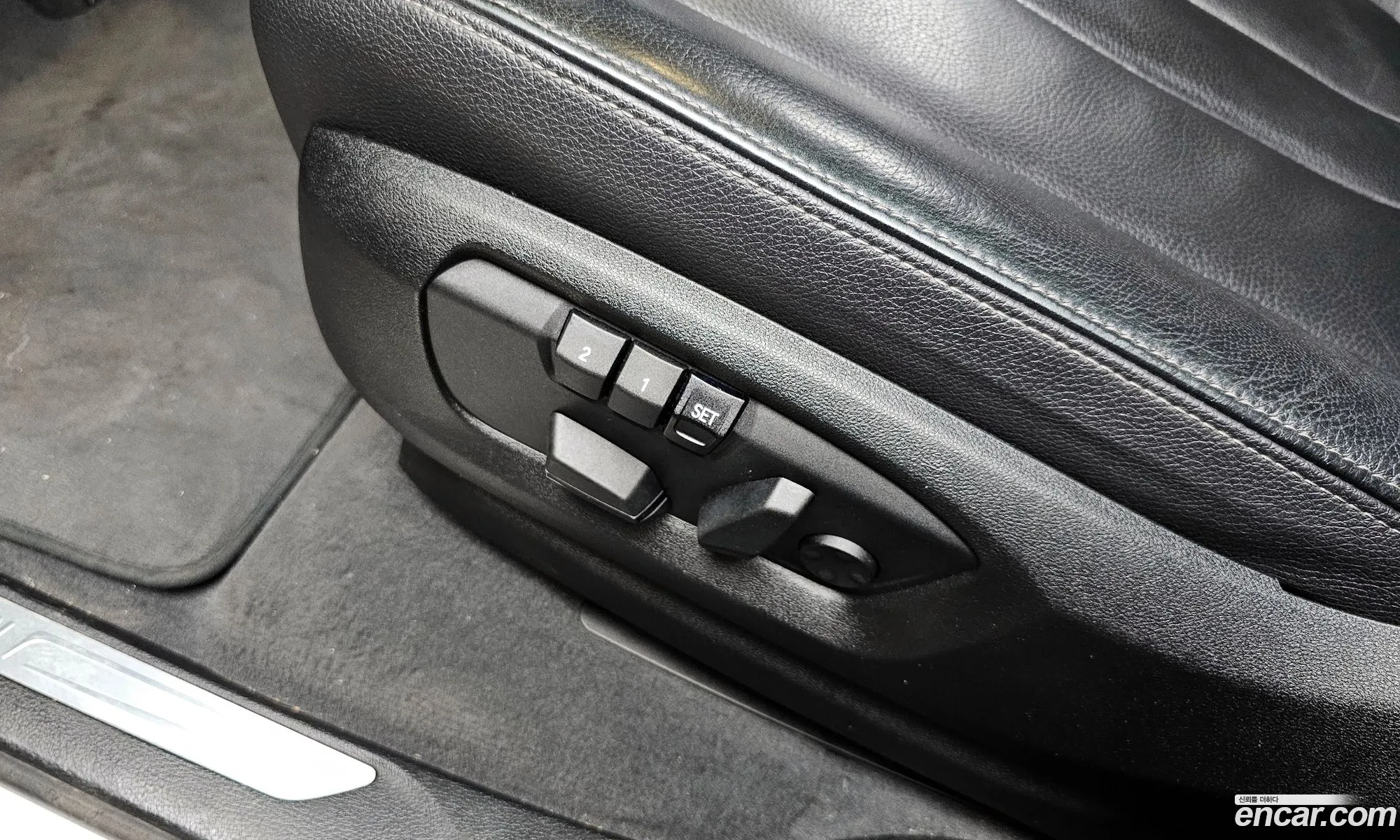 BMW X6 2018 WBAKV2101J0Z82849 — 30