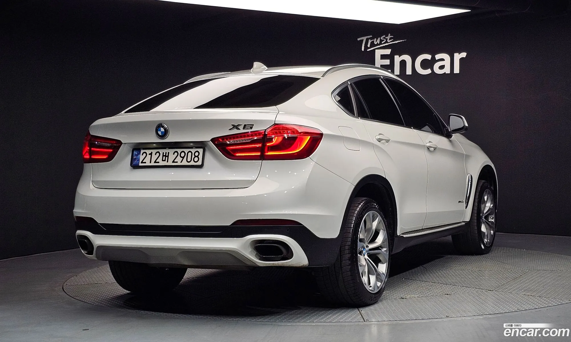 BMW X6 2018 WBAKV2101J0Z82849 — 19